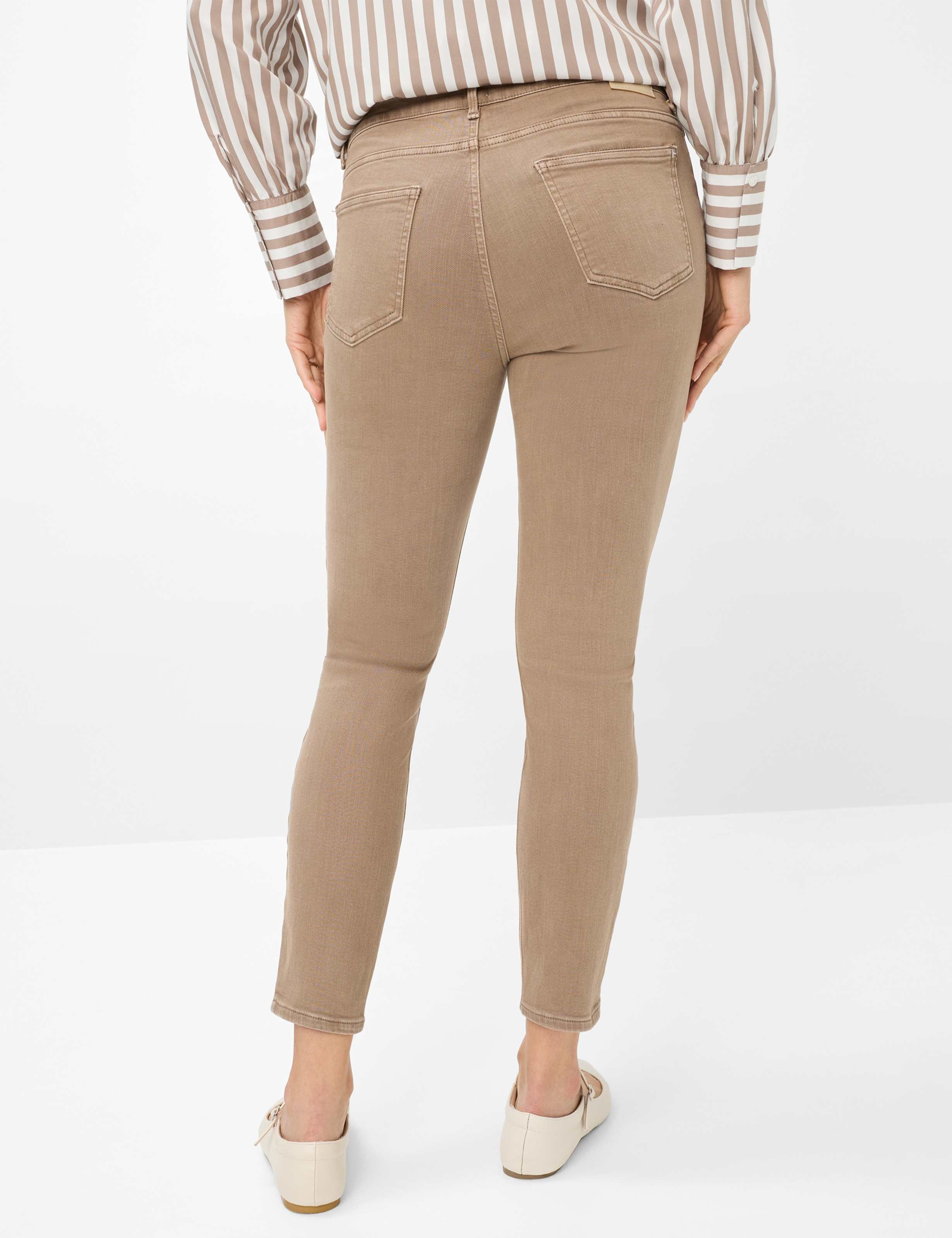 Brax 5-Pocket-Jeans "Style SHAKIRA S" günstig online kaufen