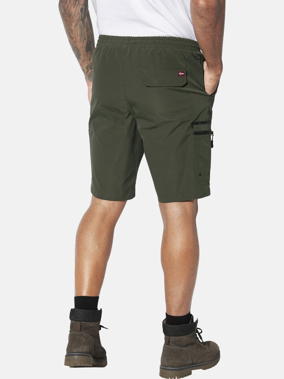 Jan Vanderstorm Ortjell Cargo Shorts Olive 2