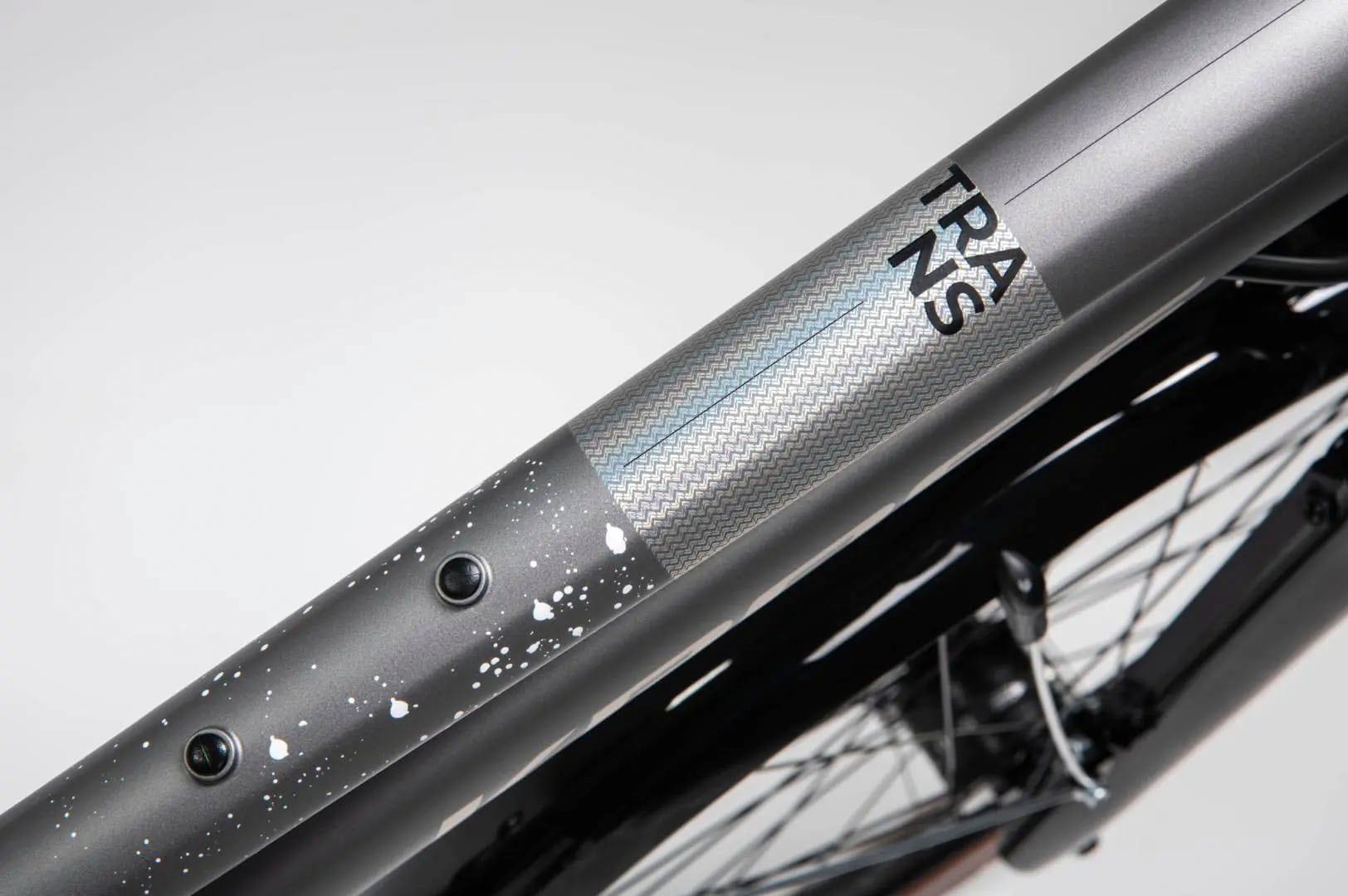 Kross Trekkingrad »KROSS Trekkingrad 28" Trans 5.0 ULT.RA silver 18 Gänge« 18 Gang Shimano CUES U3020 Schaltwerk Kettenschaltung