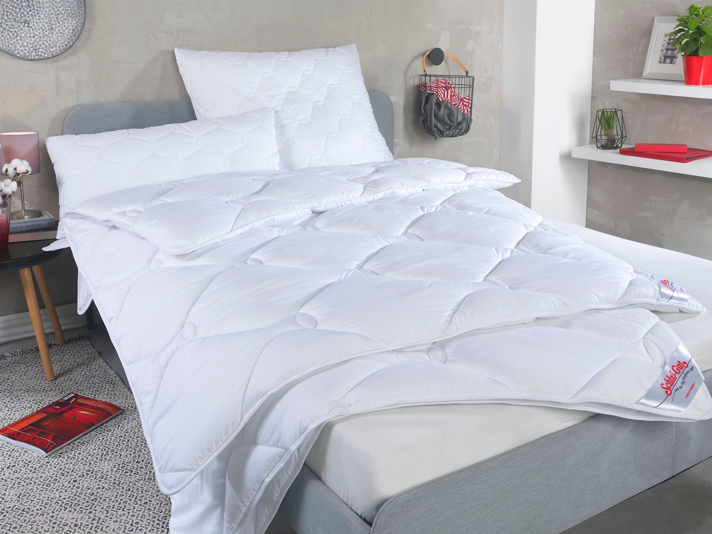 Kunstfaserbettdecke SCHLAF-GUT, B:135cm L:200cm, weiß, Bezug: 100% Polyester. Füllung: 60% Lyocell (TENCEL ), 40% Polyester, Bettdecken, "TENCEL ",