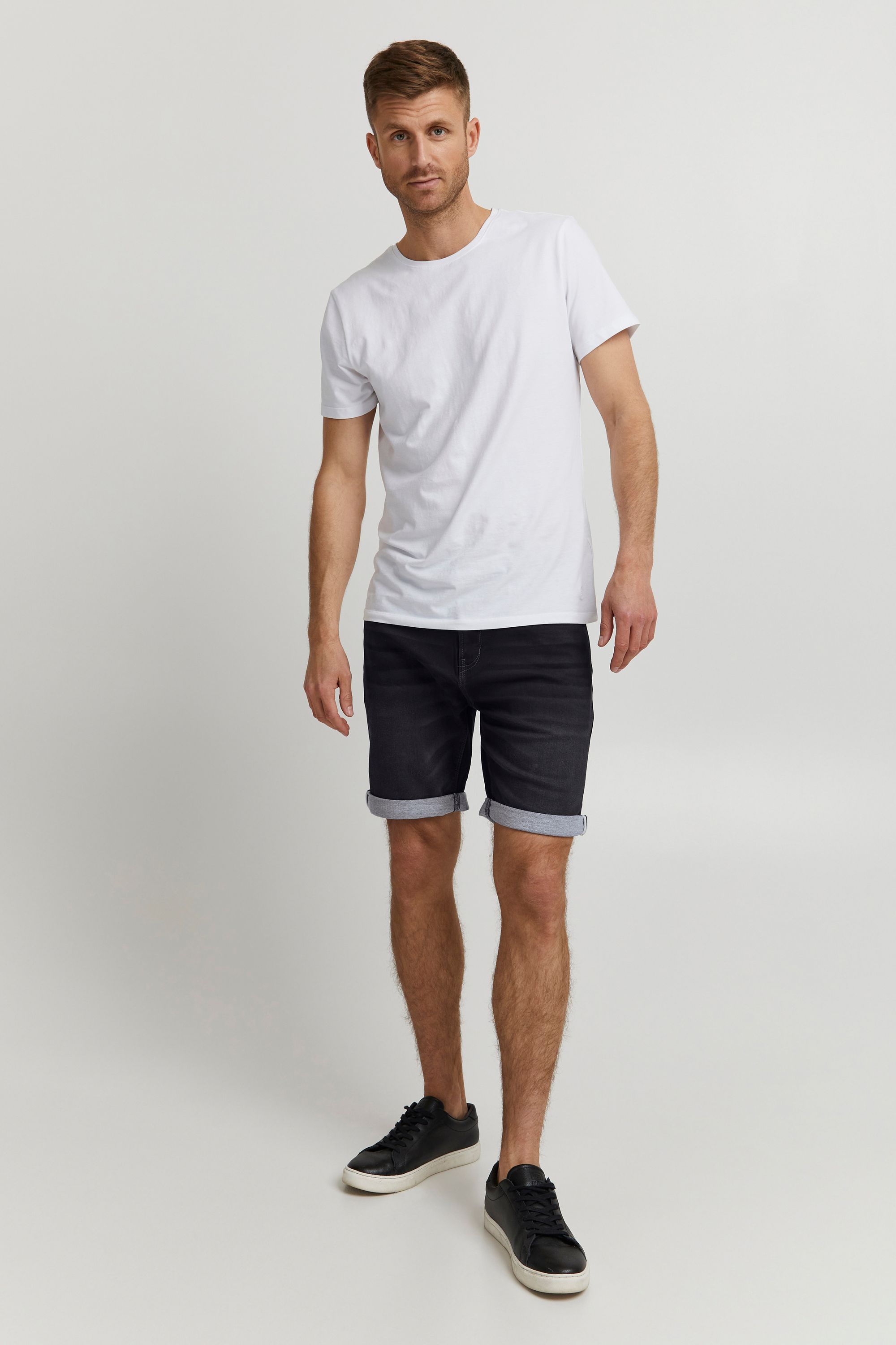 Thumbnail - Indicode Jeansshorts "Jeansshorts IDGodolf"