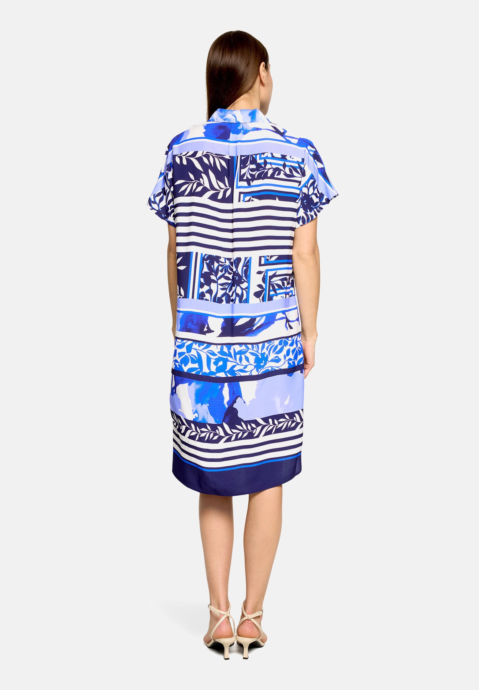 Betty Barclay Sommerkleid »Damen mit überschnittenen Ärmeln« Ohne Tasche