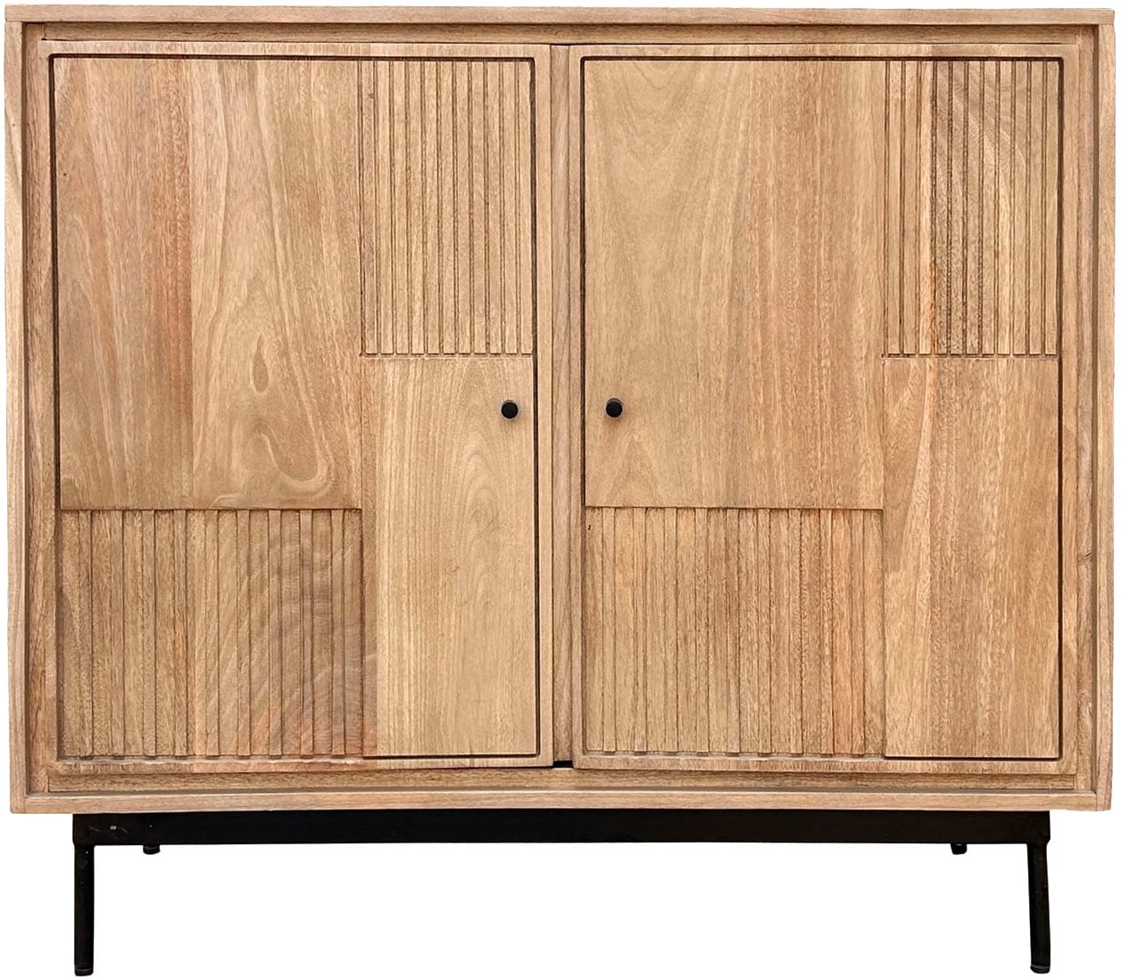 SIT Kommode 1 Stk. tlg. Lamellen-Schnitzereien auf der Front