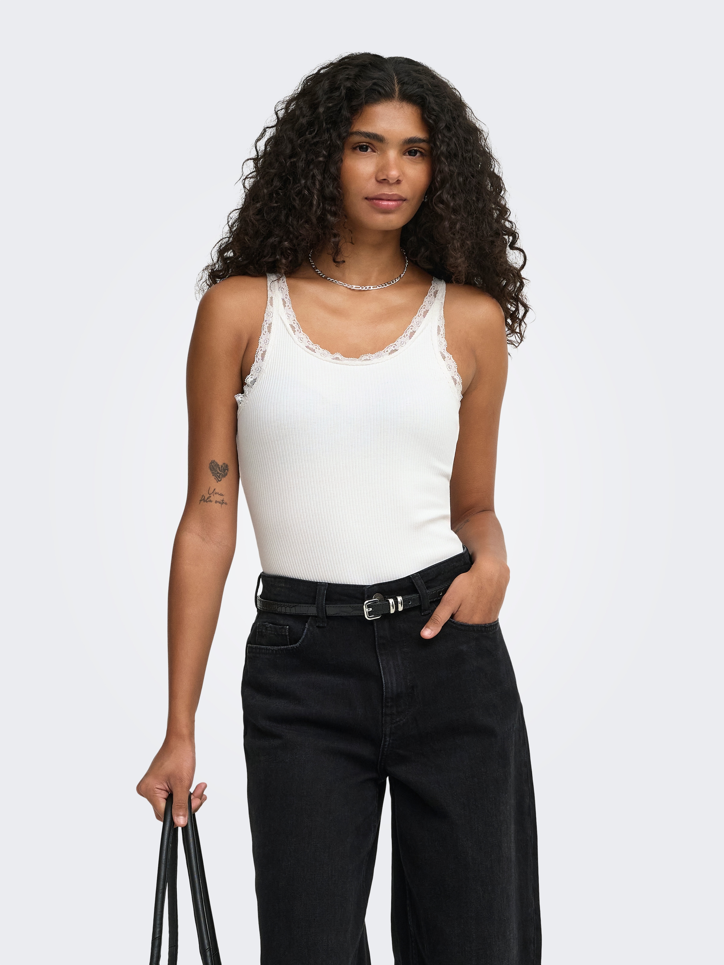 ONLY Body "ONLVINI S/L LACE BODYSUIT RS JRS" Baumwollmischung, Spitze