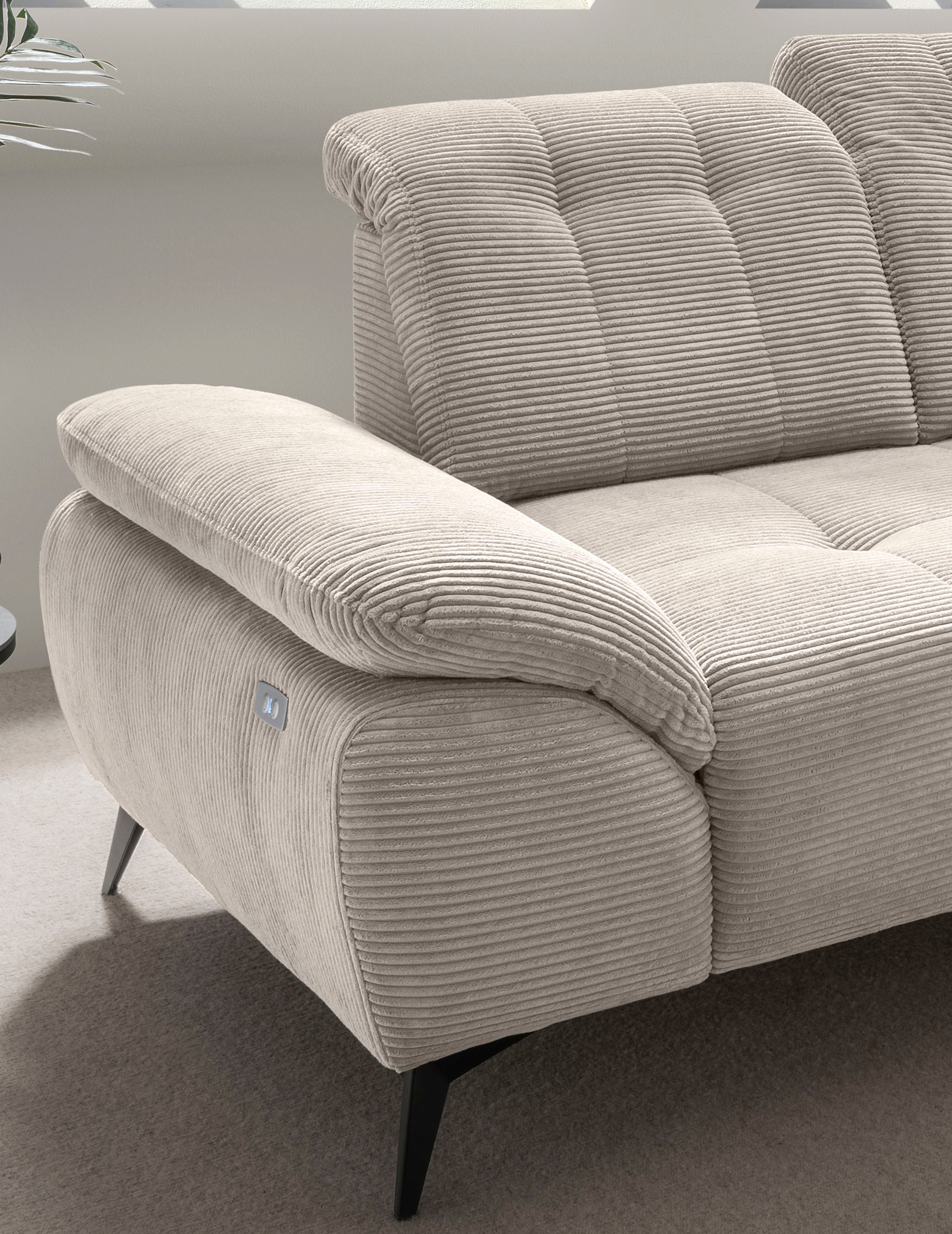 Home affaire Ecksofa »Lazio modern und bequem, schmale Armlehnen, tolle Detailverarbeitung« zwei verschiedene Fußfarben wählbar