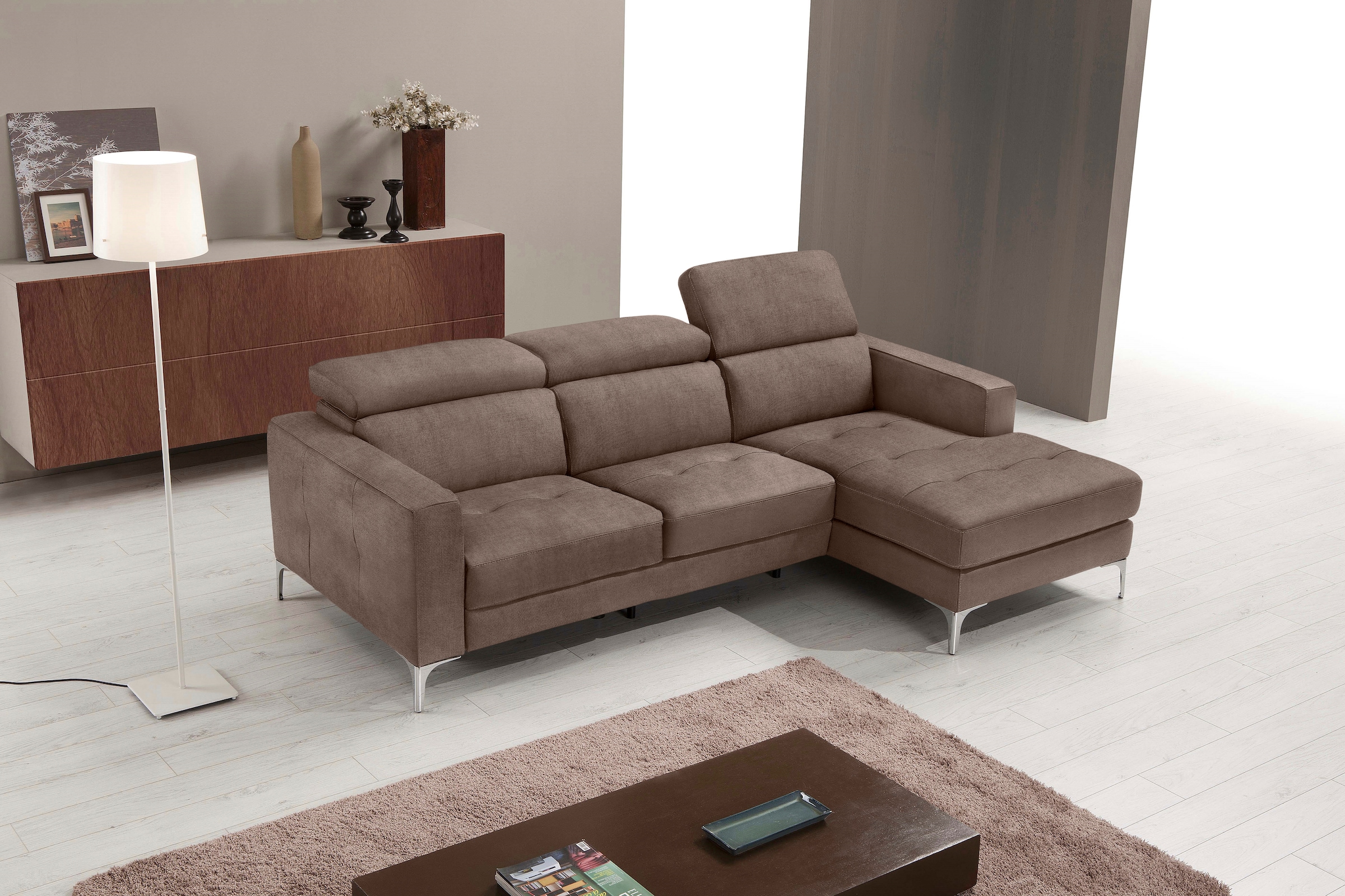 Egoitaliano Ecksofa "Matt, erstklassiger Sitzkomfort, aufwendige Detailverarbeitung, L-Form" mit verstellbaren Kopfteilen zum Relaxen