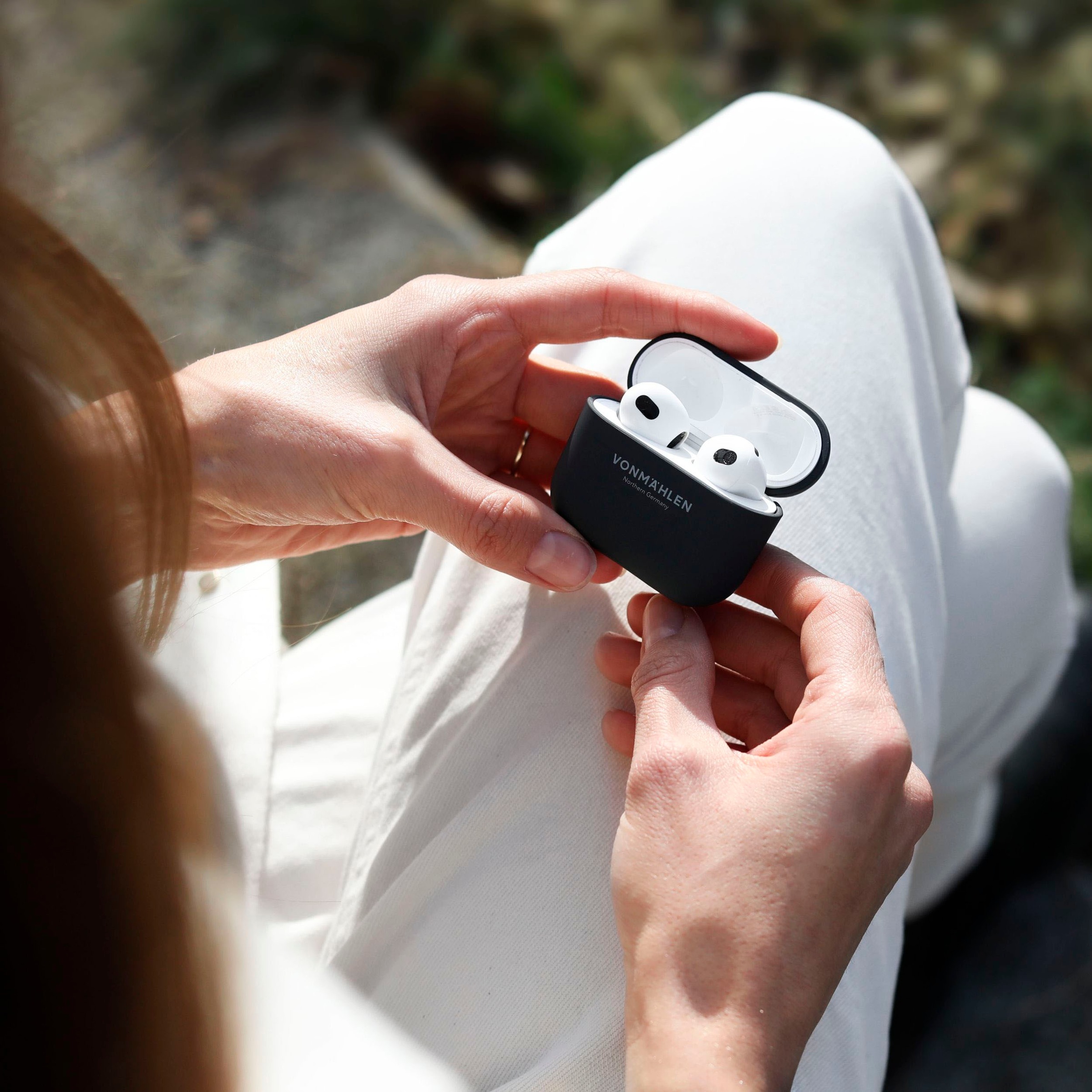 VONMÄHLEN Kopfhörer-Schutzhülle »Thin Case for AirPods 3rd gen., Cream«