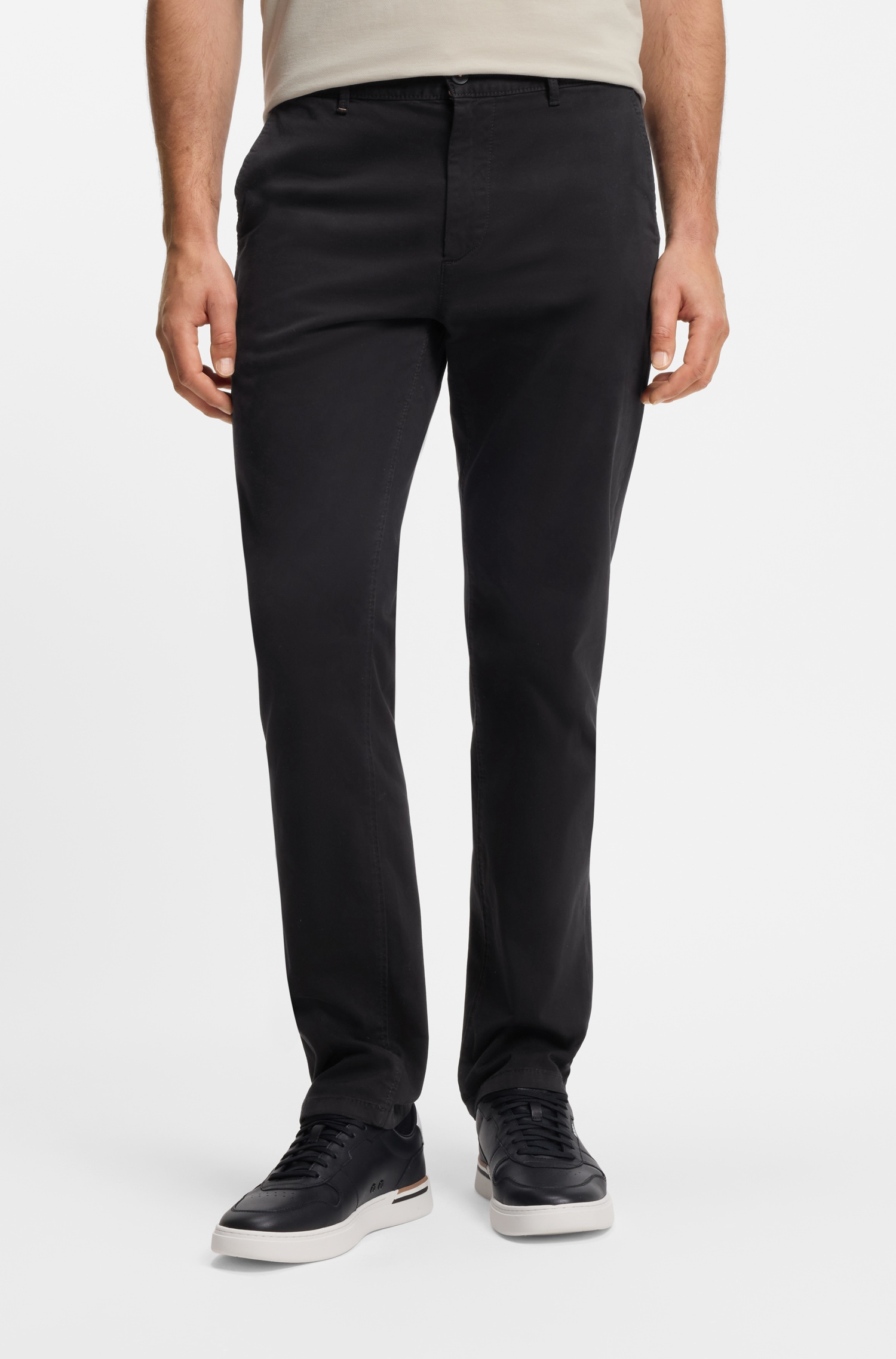 BOSS ORANGE Chinohose "Slim-fit" Aus komfortabler Stretch-Baumwolle und mit praktischen Gesäßtaschen
