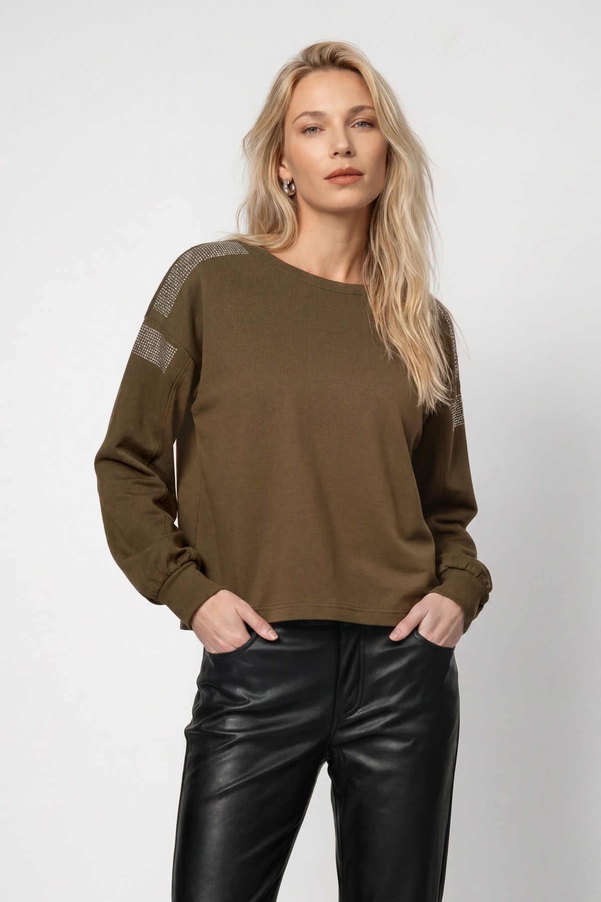 Monari Sweatshirt "Sweatshirt Schmuck", Regular fit mit Strassdetails