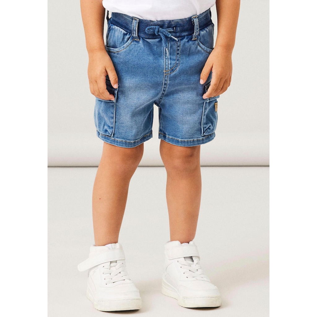 Name It Cargoshorts »coole Jeansshorts NMMBEN BAGGY DNM L SHORTS 8610-TO NOOS«, (Cargotaschen, Baggy Fit, verstellbarer Bund, elastisches Bündchen), mit Used-Optik für mehr Charakter