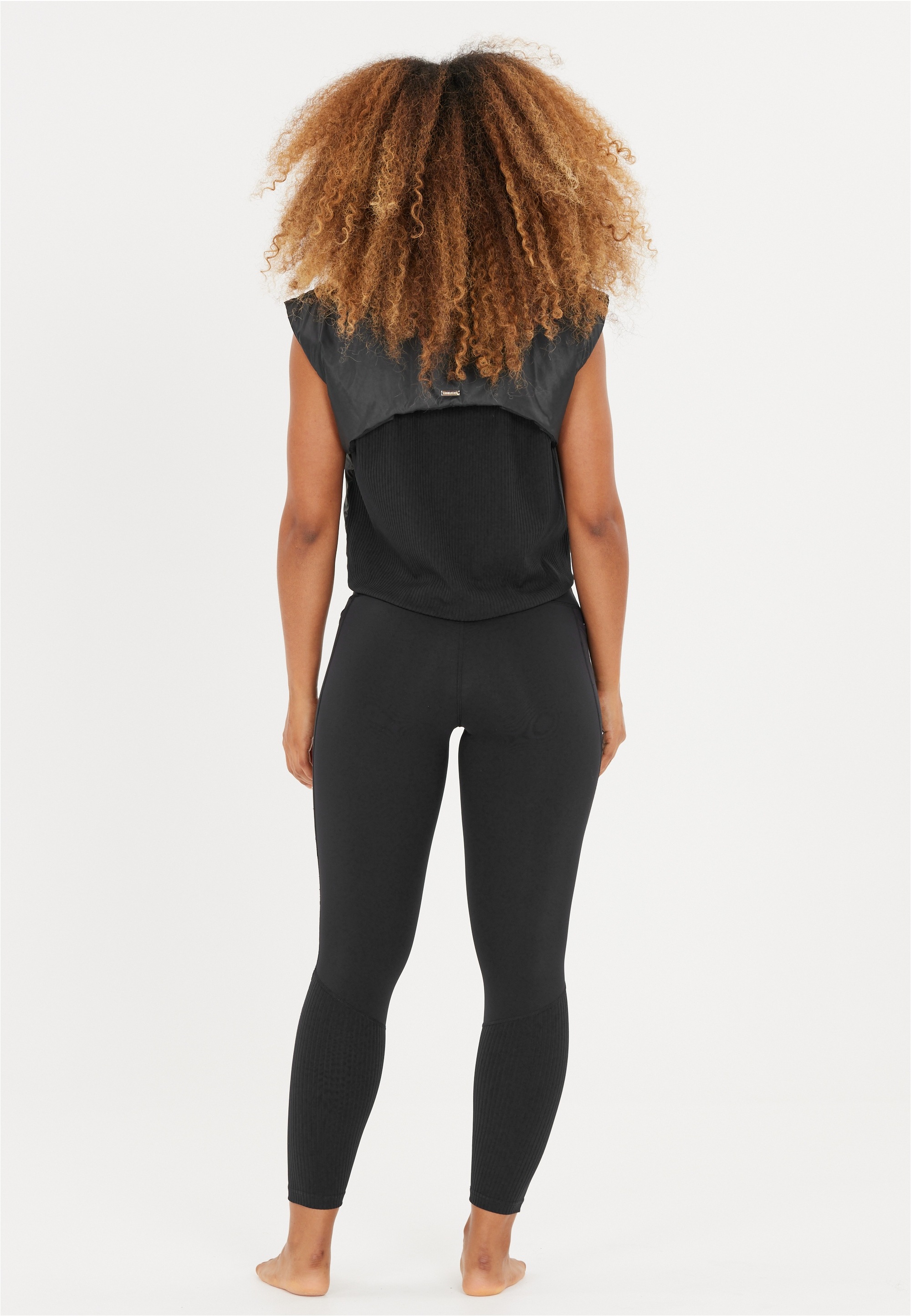 ATHLECIA Softshellweste »Ayanda«, mit wärmeisolierendem PRIMALOFT-Futter