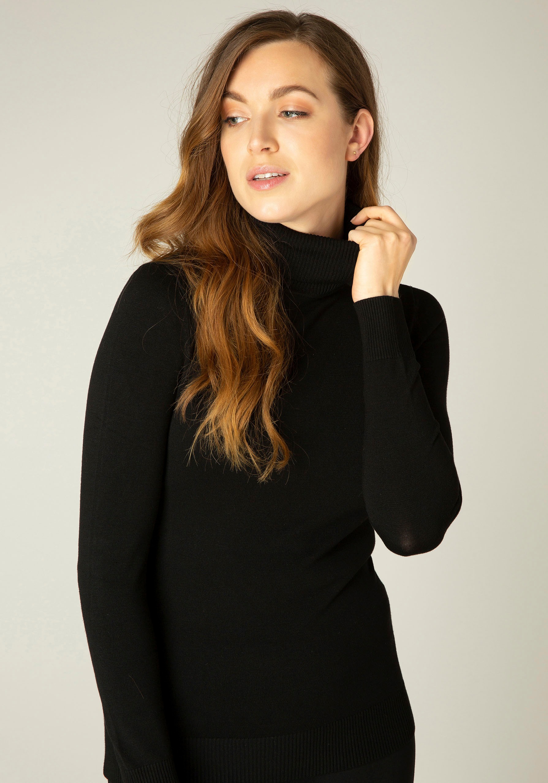 Thumbnail - Base Level Rollkragenpullover "Yuen" mit Viskose