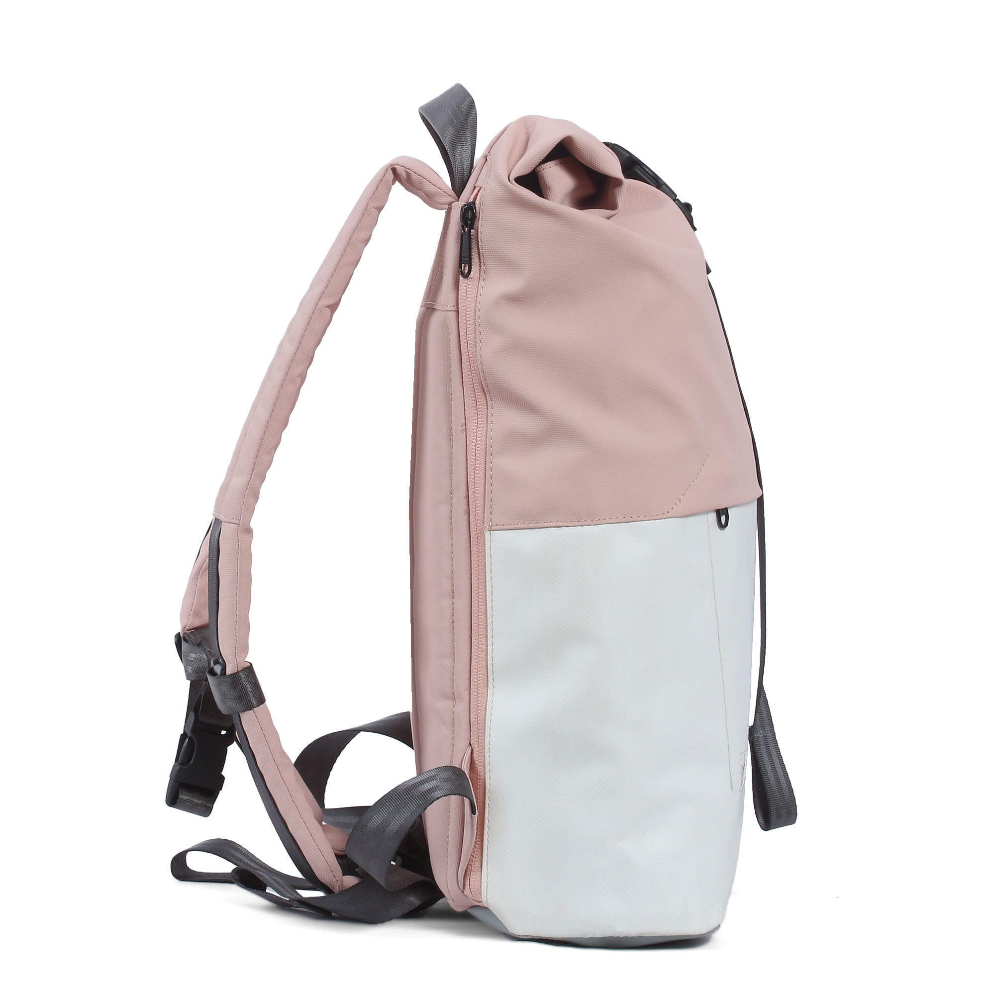 7clouds Laptoprucksack »Kira 7.1«, GRS (global recycling standard) zertifiziertes Material