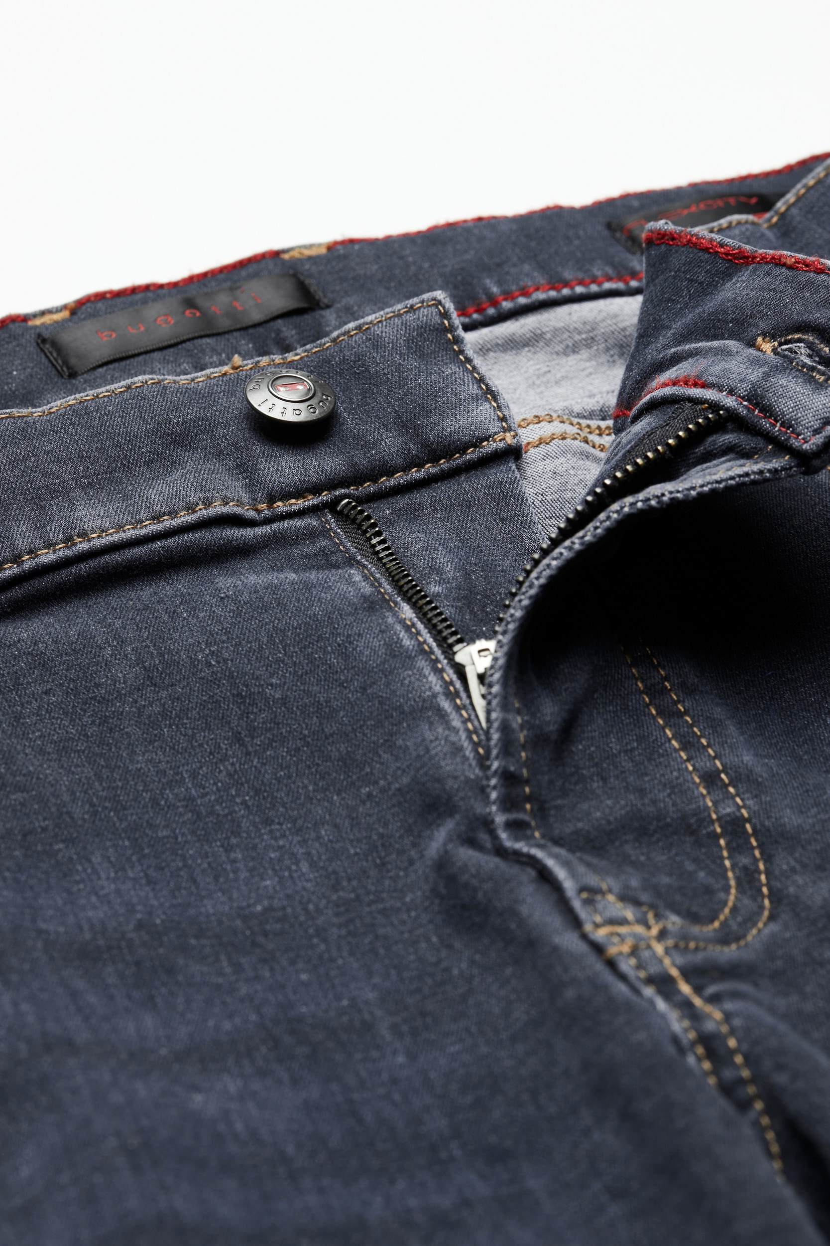 bugatti 5-Pocket-Jeans »Flexcity Denim«, mit hohem Tragekomfort