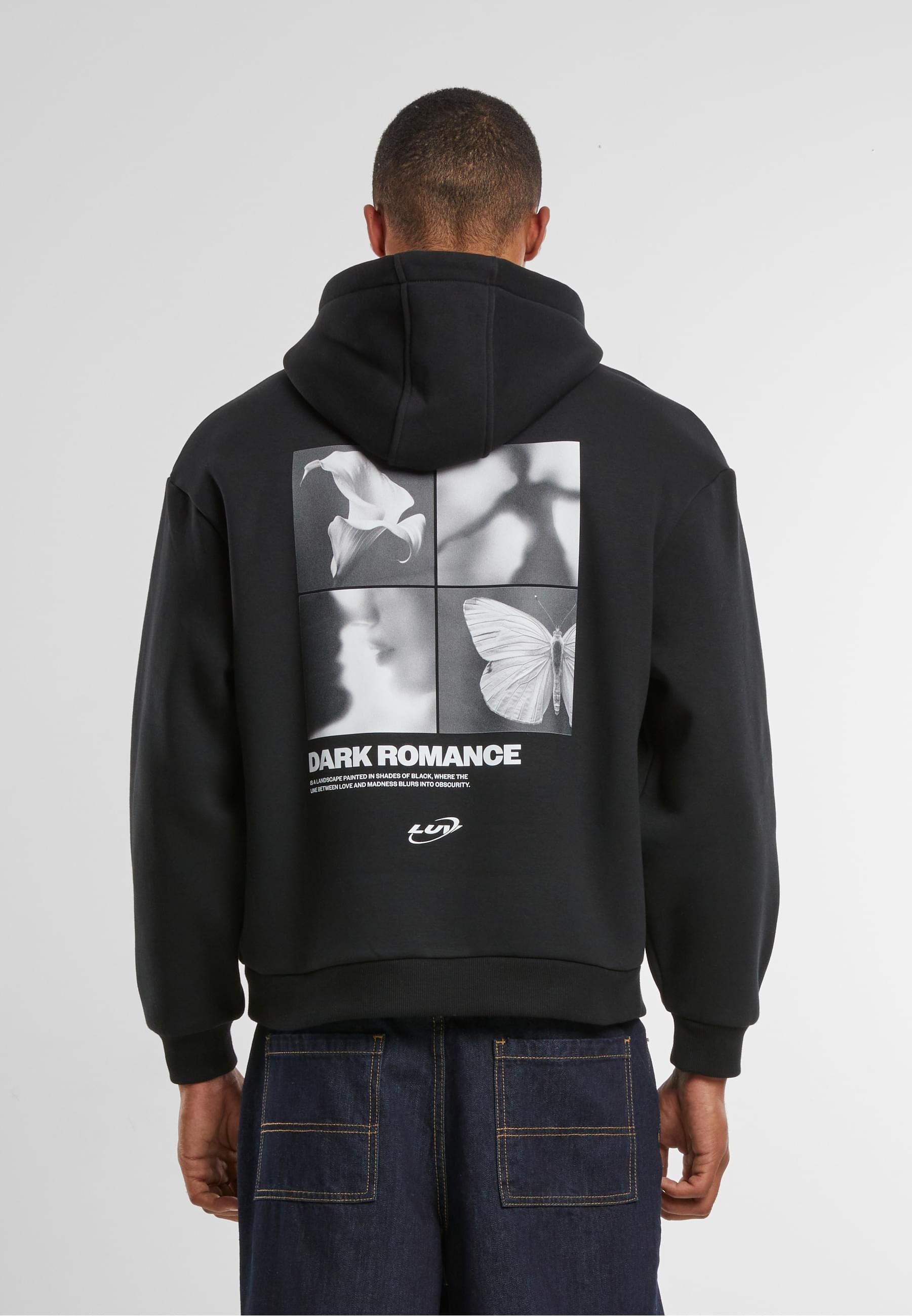 Upscale by Mister Tee Kapuzensweatshirt »Upscale by Mister Tee Dark Romance Fluffy Hoody«, (1 tlg.)