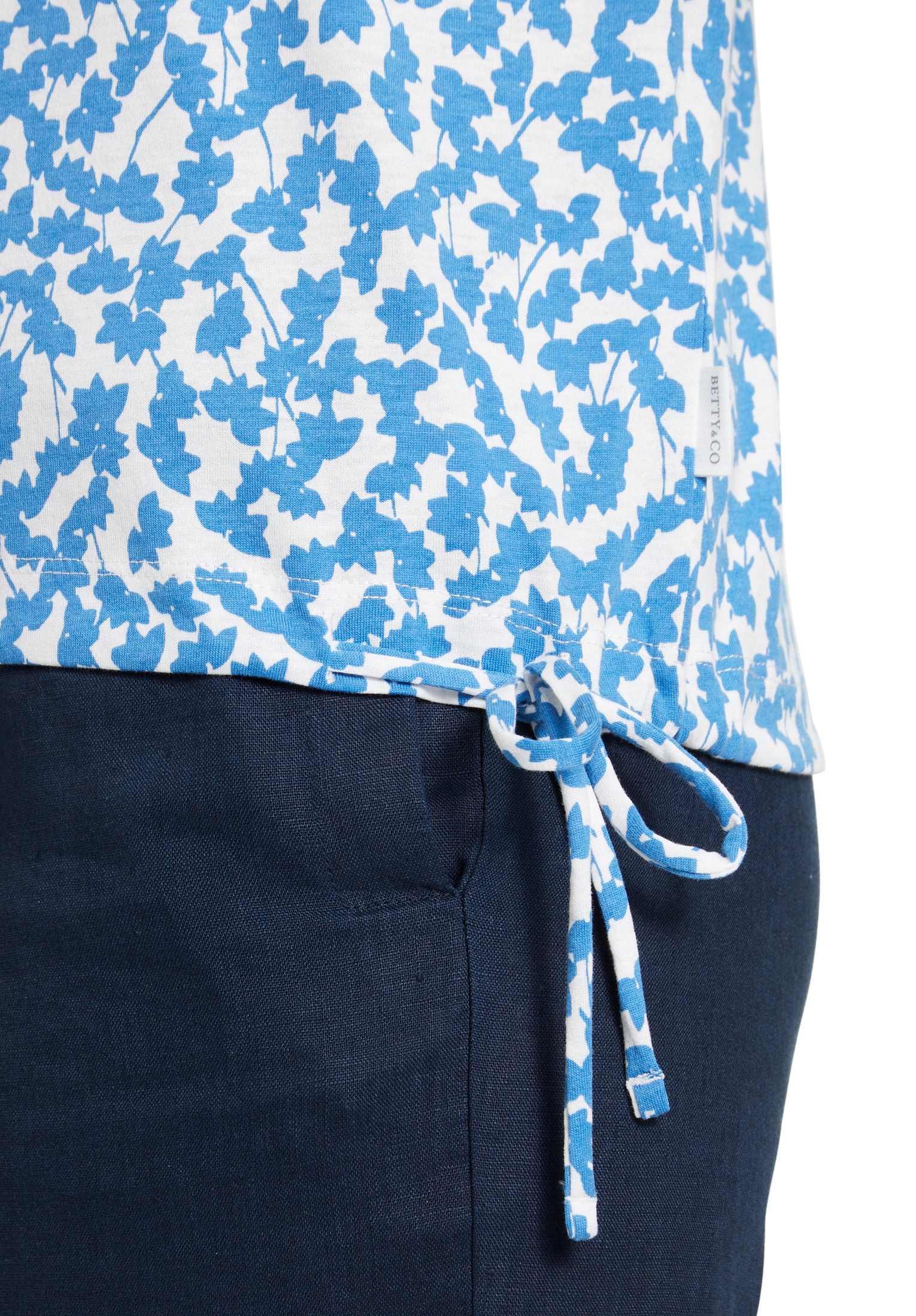 Betty&Co Kurzarmshirt »Betty & Co Damen Casual-Shirt mit Tunnelzug«, (1 tlg.), Druck