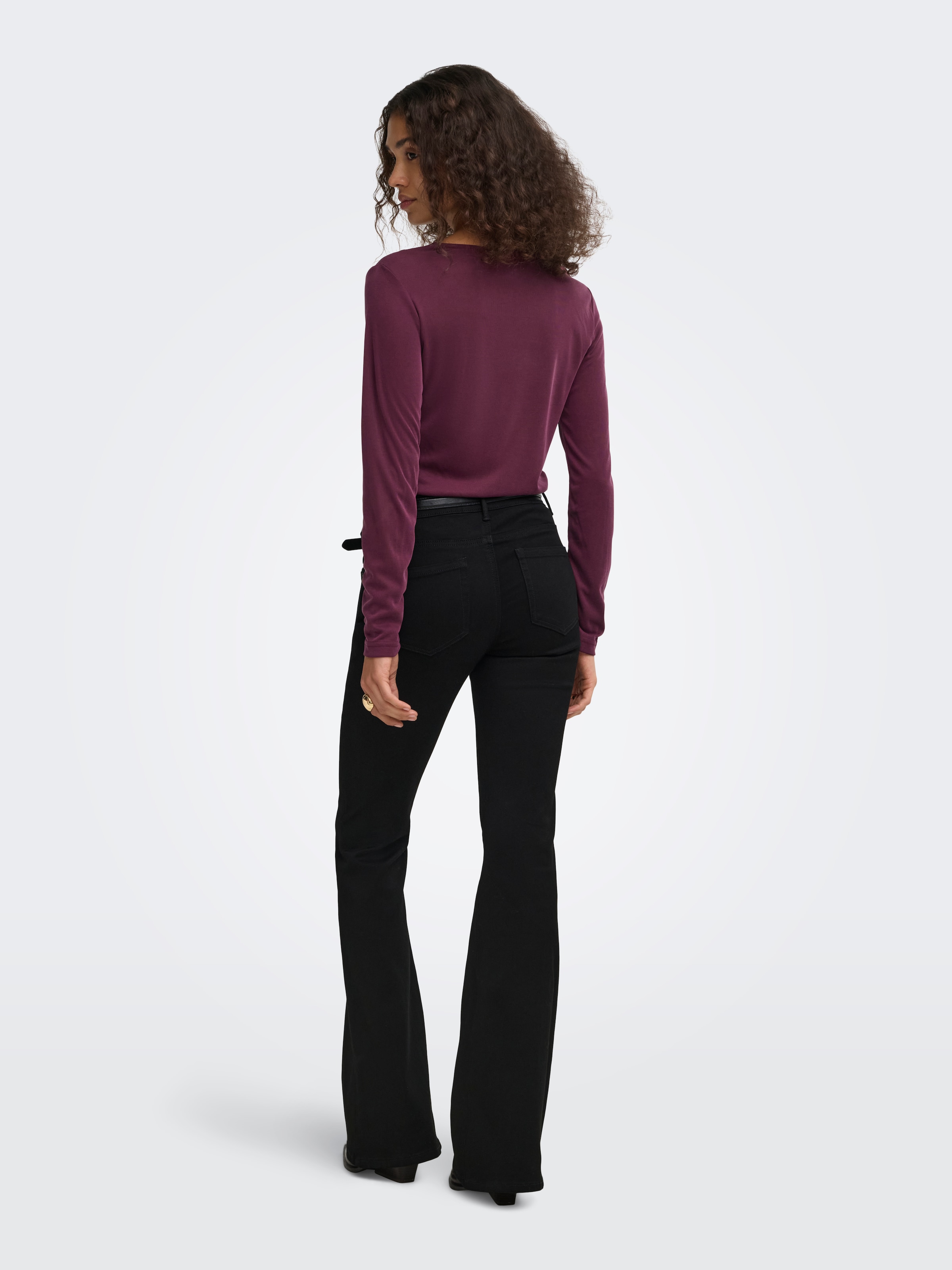 ONLY Langarmshirt »ONLIDA L/S V NECK LACE TOP CS JRS« Viskosemischung, regular fit