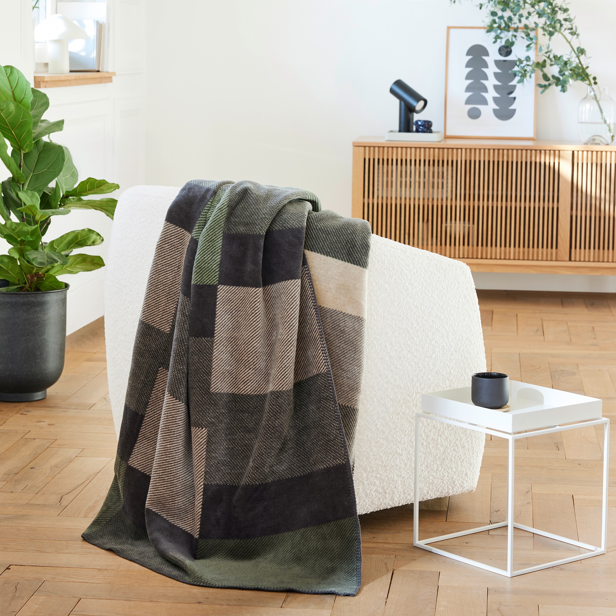 Thumbnail - IBENA Wohndecke "Wohndecke Madeira" mit modernem Kachelmuster