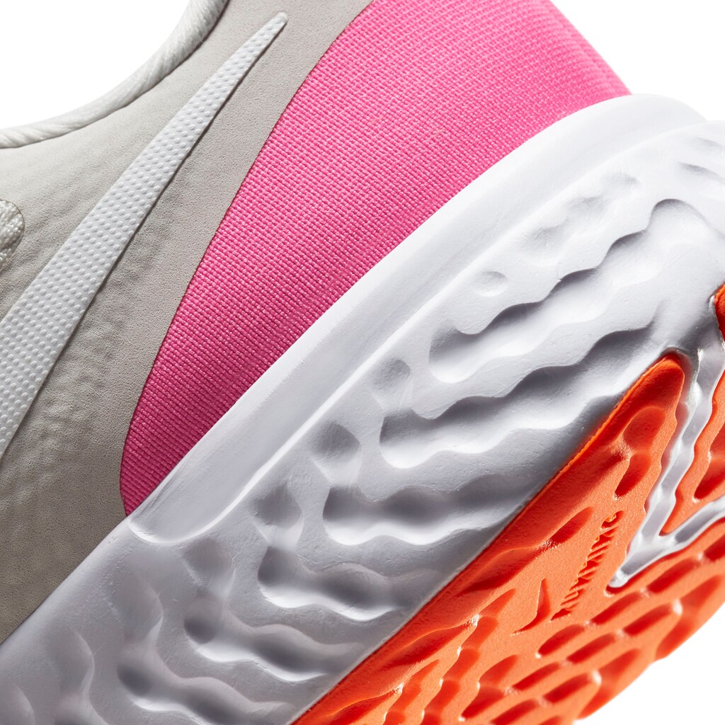 Nike Laufschuh »Wmns Revolution 5«