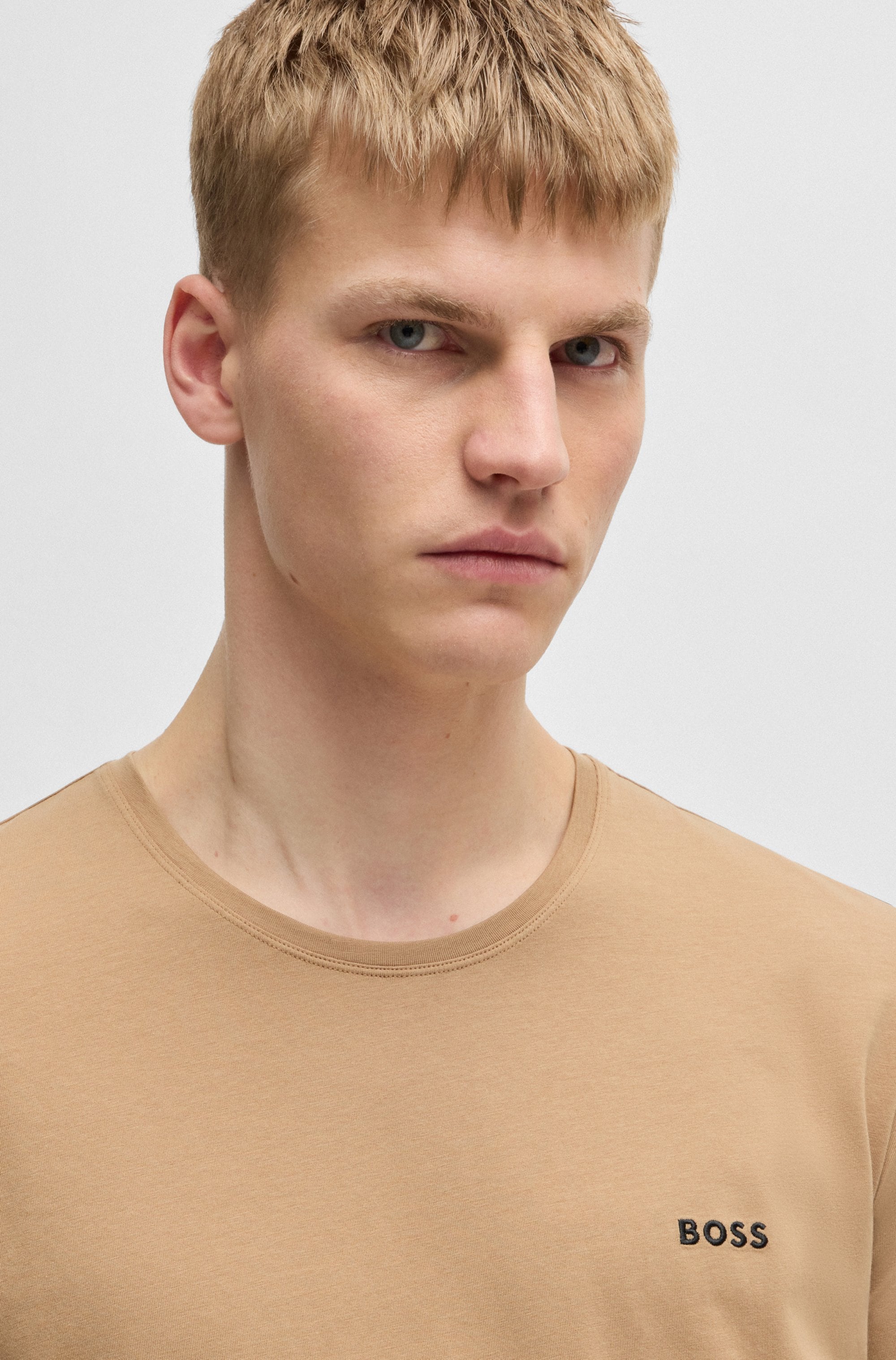 BOSS T-Shirt »Mix&Match T-Shirt R«, mit Logostickerei