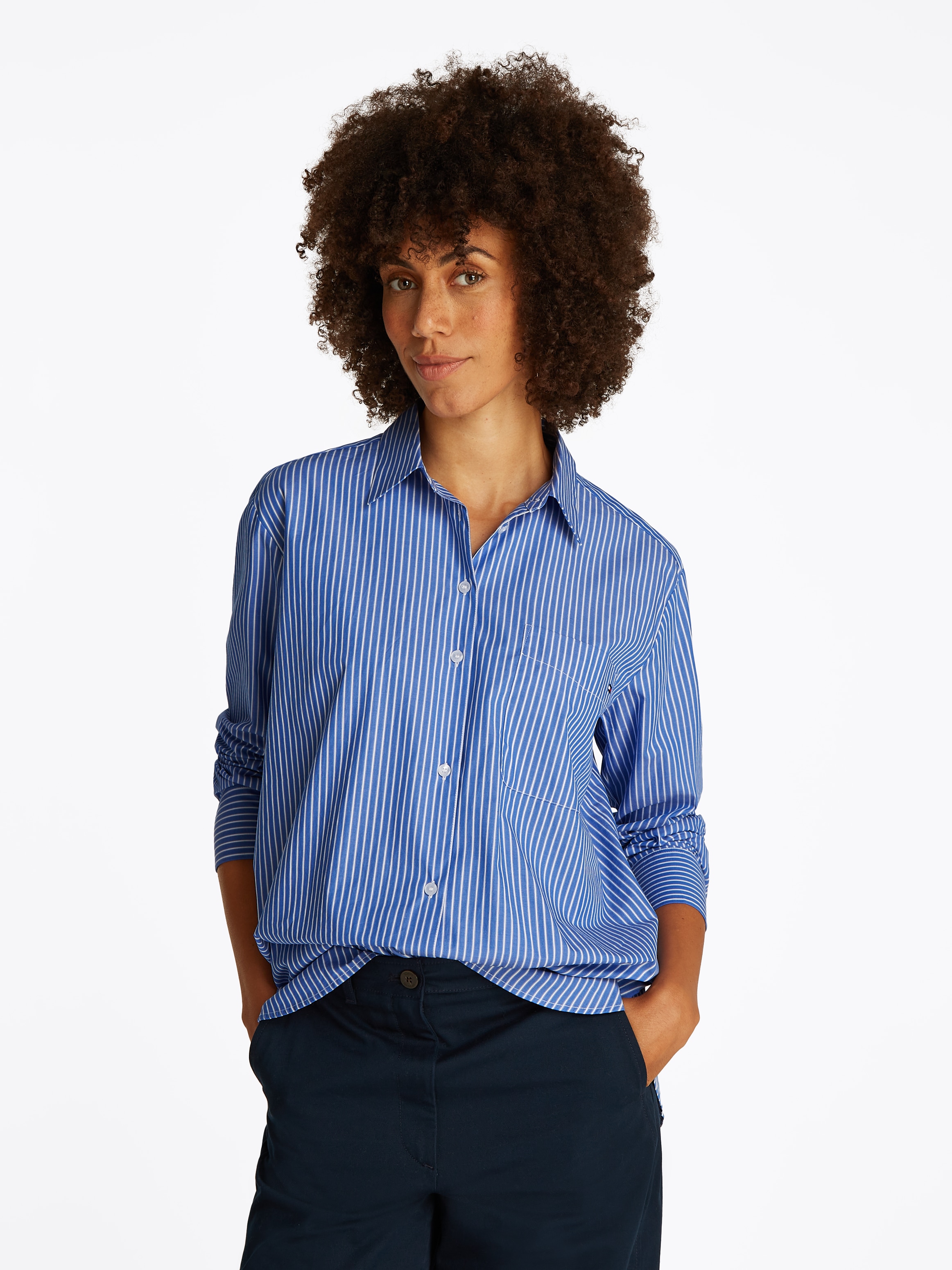 Tommy Hilfiger Hemdbluse "ESS POPLIN EASY FIT SHIRT", mit abgerundetem Saum günstig online kaufen