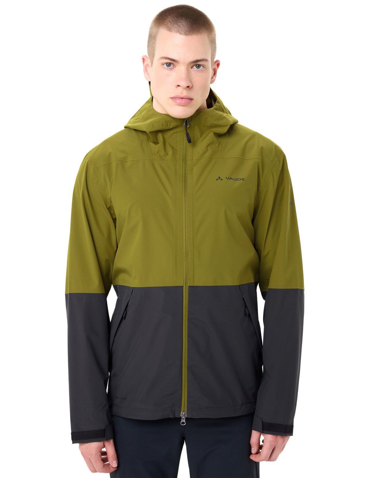 VAUDE Outdoorjacke »MEN'S NEYLAND 2.5L JACKET« mit Kapuze sportlicher Stil, mit Kapuze, wasserdicht
