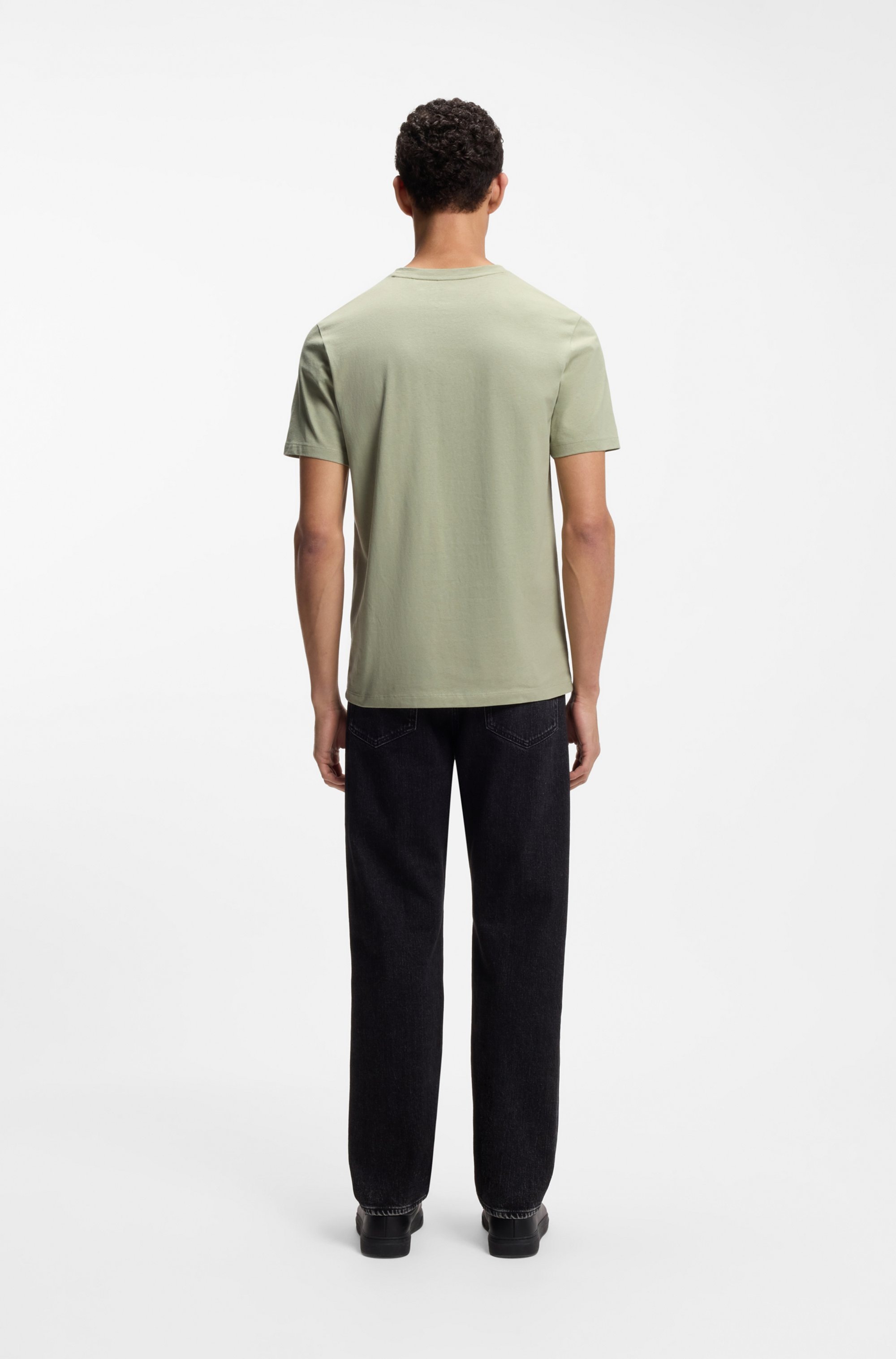 BOSS ORANGE T-Shirt »Tales« mit BOSS Stickerei auf der Brust