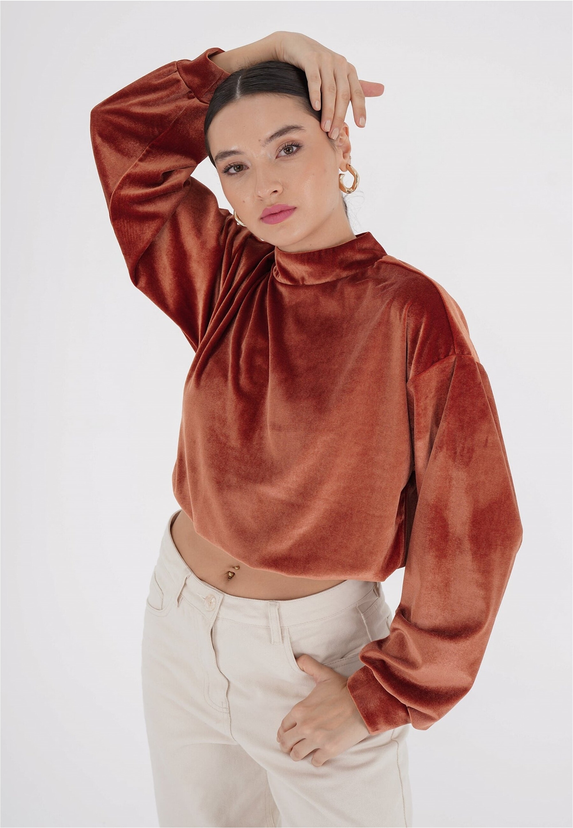 freshlions Klassische Bluse »Remy«, (1 tlg.), mit Knopfleiste im Nacken