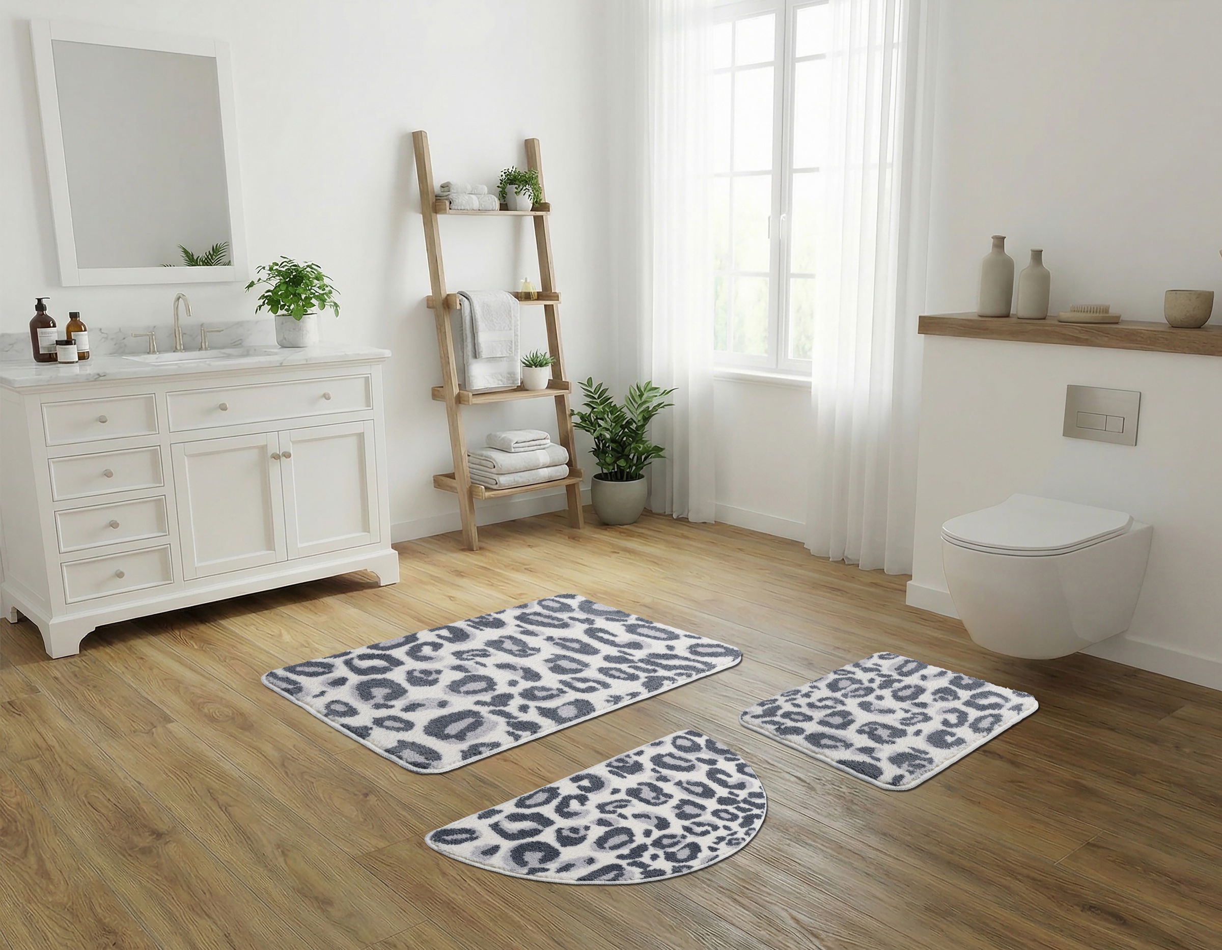 OTTO home Badematte »Regona Leo, Badvorleger, Badezimmer Teppich, Duschvorleger« Höhe 10 mm rutschhemmend beschichtet fußbodenheizungsgeeignet | schnell trocknend Leoparden-Muster, Animal Print, modern
