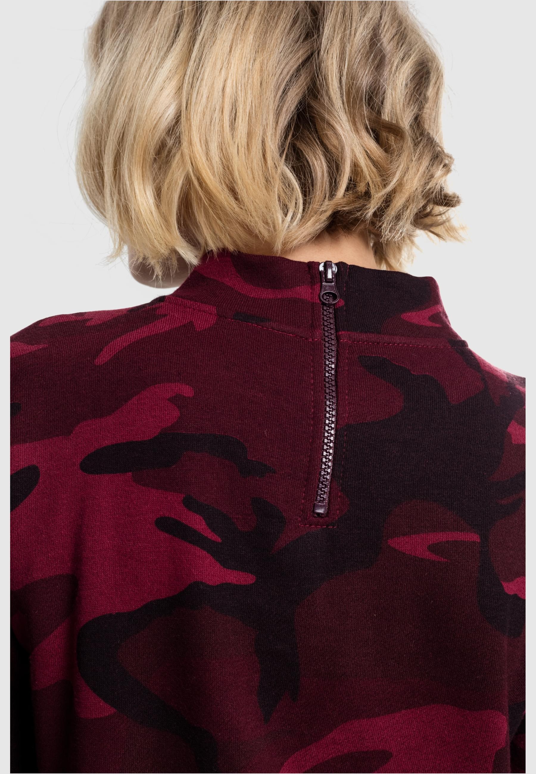 URBAN CLASSICS Sweatshirt »Urban Classics Damen Ladies Camo Turtleneck Crew«, (1 tlg.)