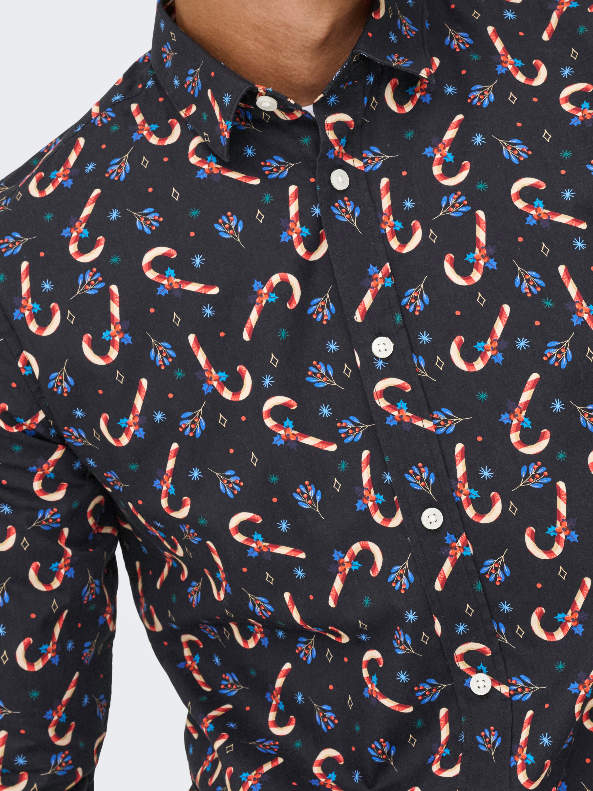 Thumbnail - ONLY & SONS Langarmhemd "ONSELF XMAS AOP SLIM POPLIN LS SHIRT"