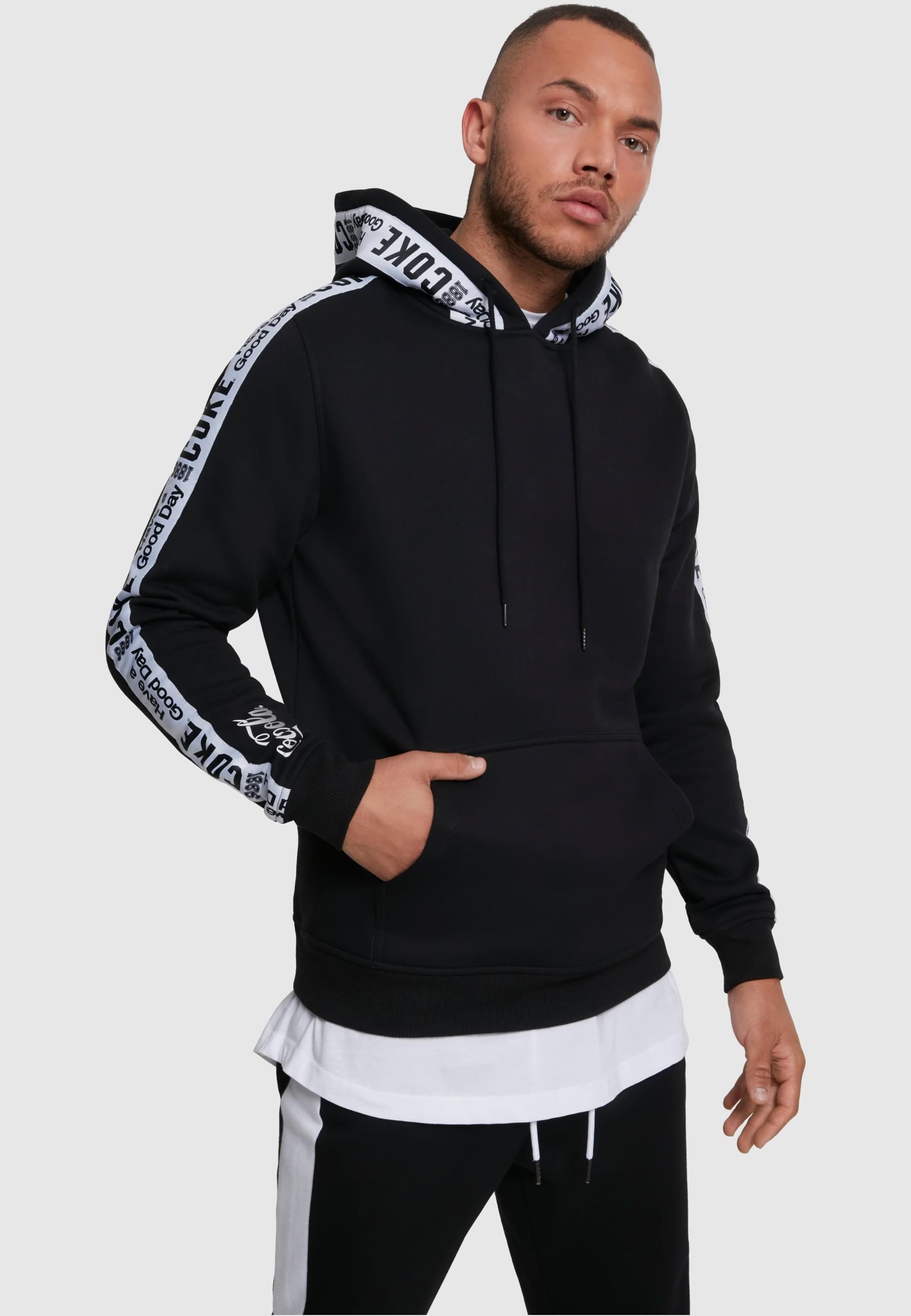 Merchcode Kapuzensweatshirt »Merchcode Herren Coke Tape Hoody«, (1 tlg.)