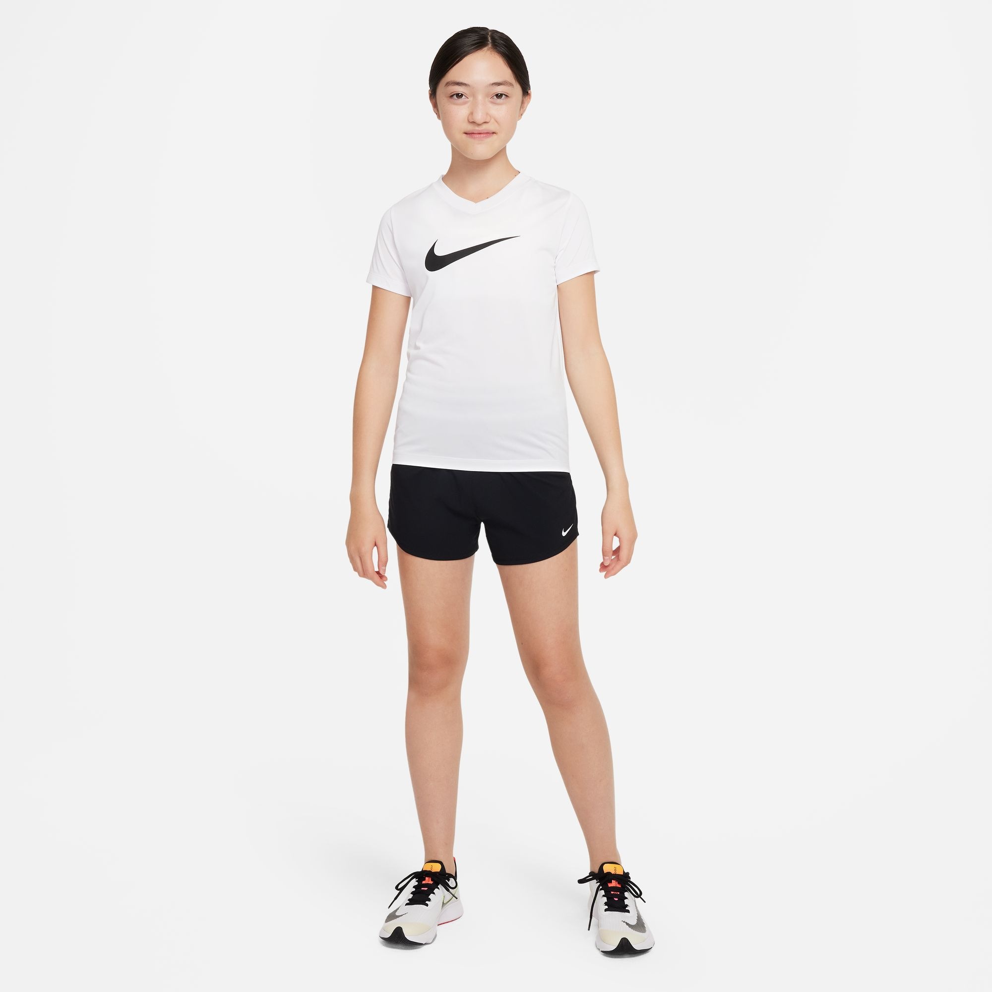 Nike Funktionsshorts »G NK DF ONE WVN HR SHORT«  mit Dri-FIT-Technologie, mit hohem Bund, mit Bundtasche