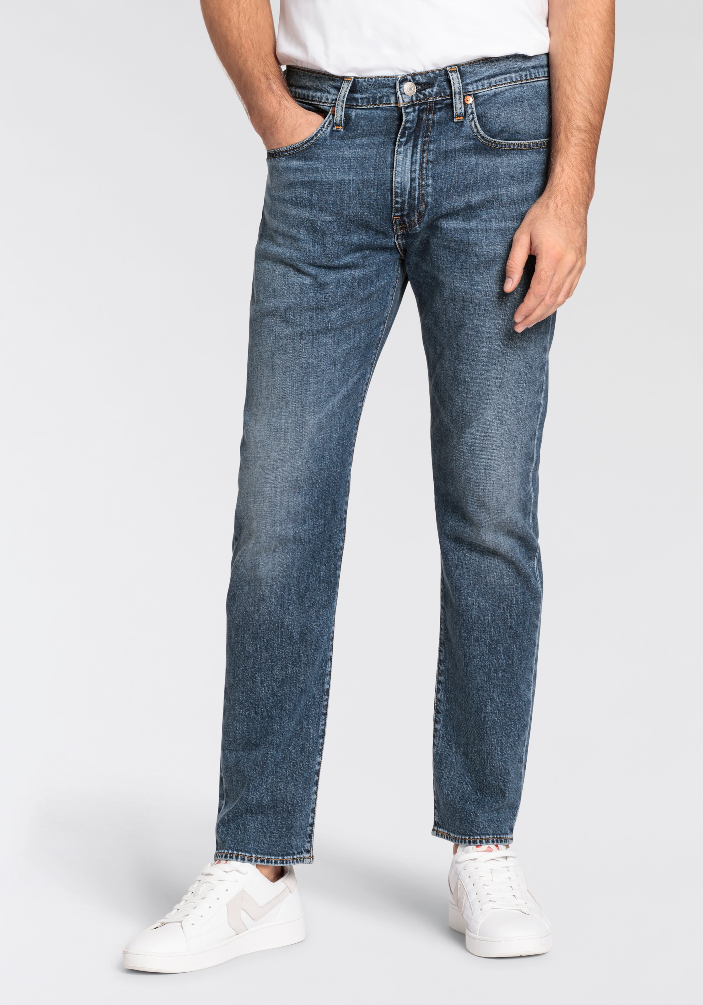 Levi's® Tapered-fit-Jeans »502 TAPER«, in elegantem, modernem Stil