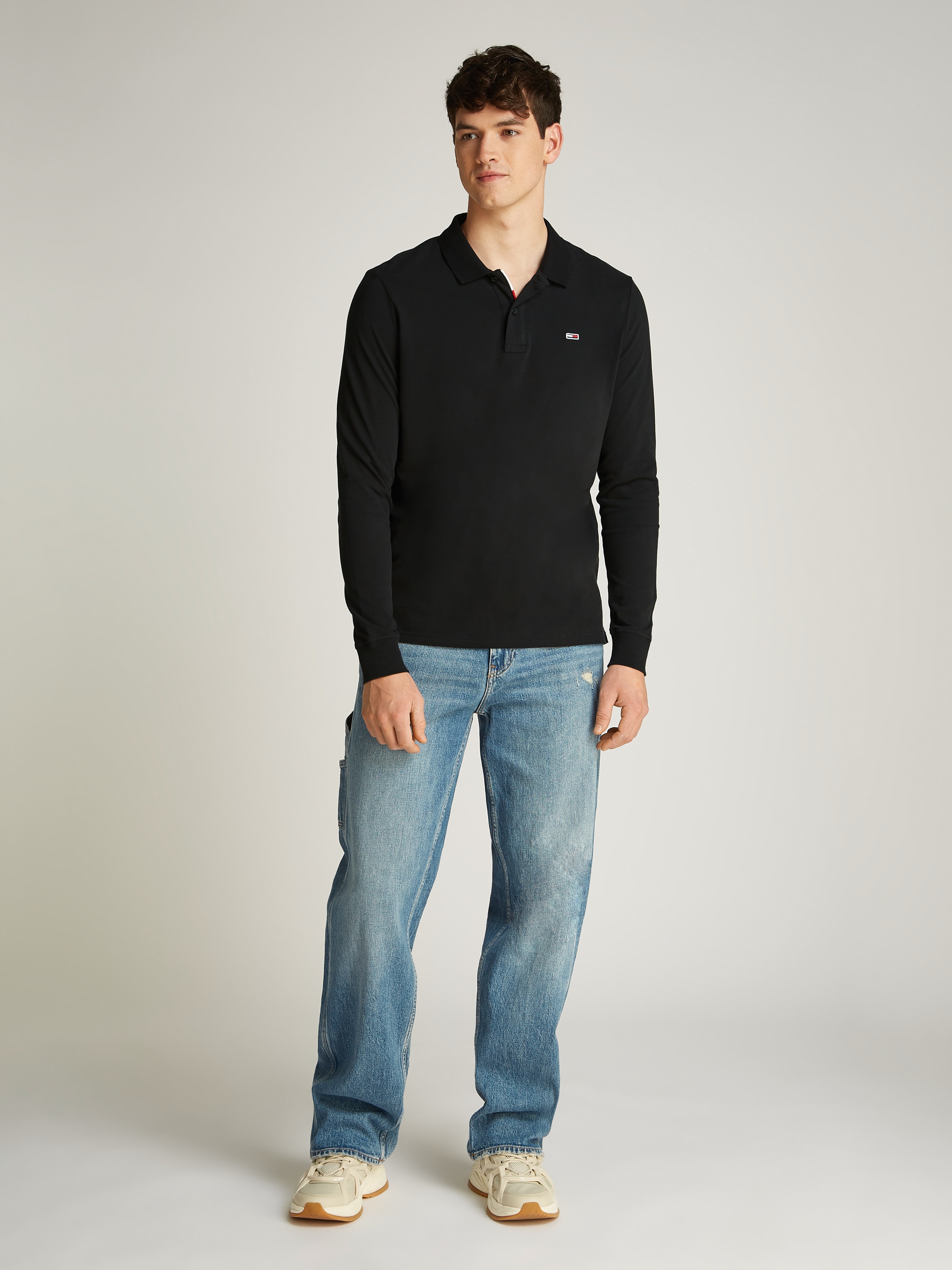 Tommy Jeans Poloshirt »TJM SLIM PLACKET POLO LS EXT«, mit Logostickerei