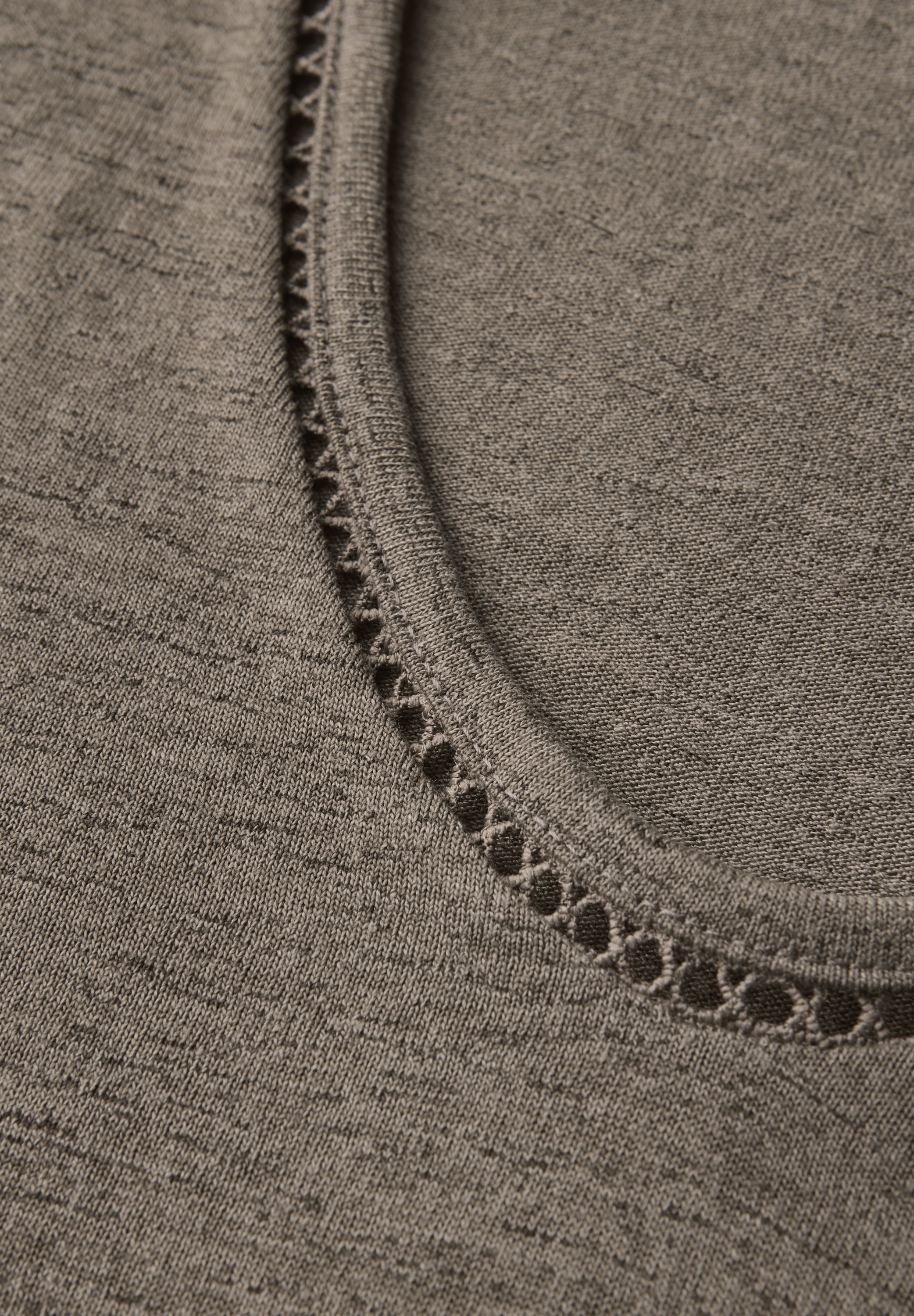 STREET ONE T-Shirt, aus elastischem Materialmix