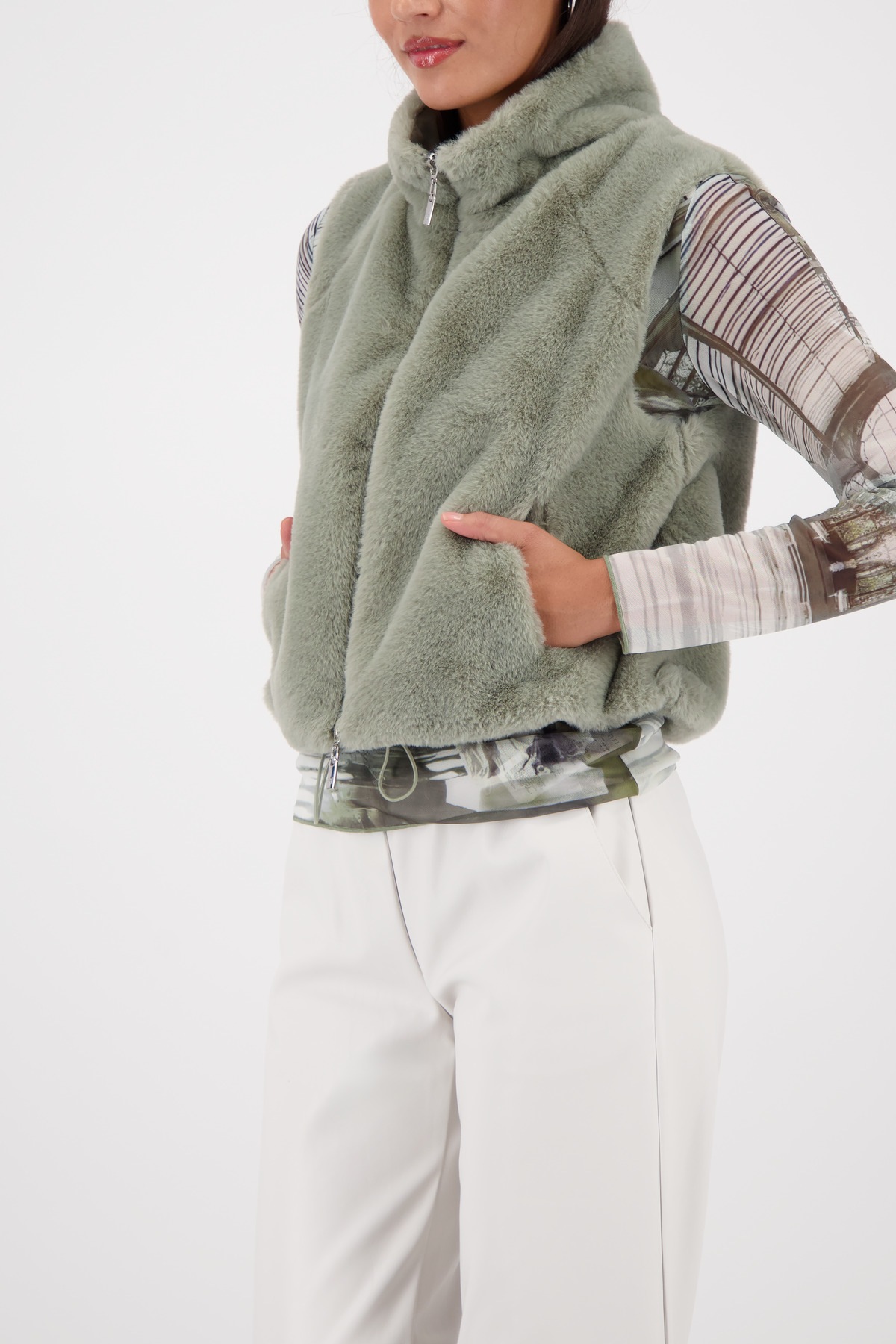 Monari Fellimitatweste "Weste fake fur" Regular fit, mit Rundhalsausschnitt günstig online kaufen