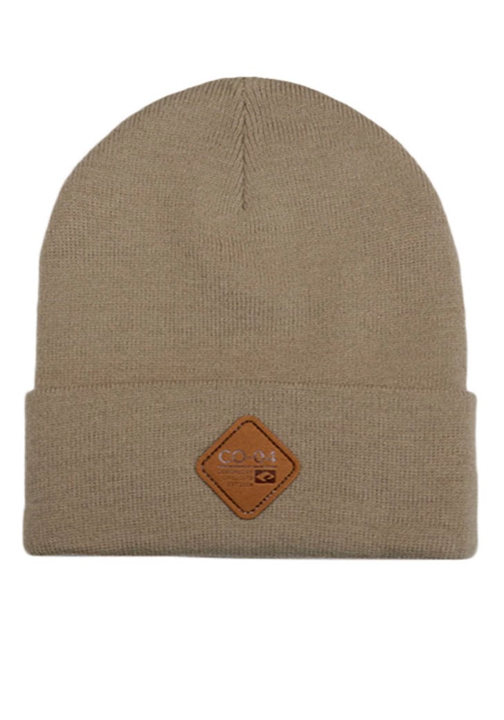 chillouts Beanie »Nicki Hat«, mit stilvollem Logo-Emblem