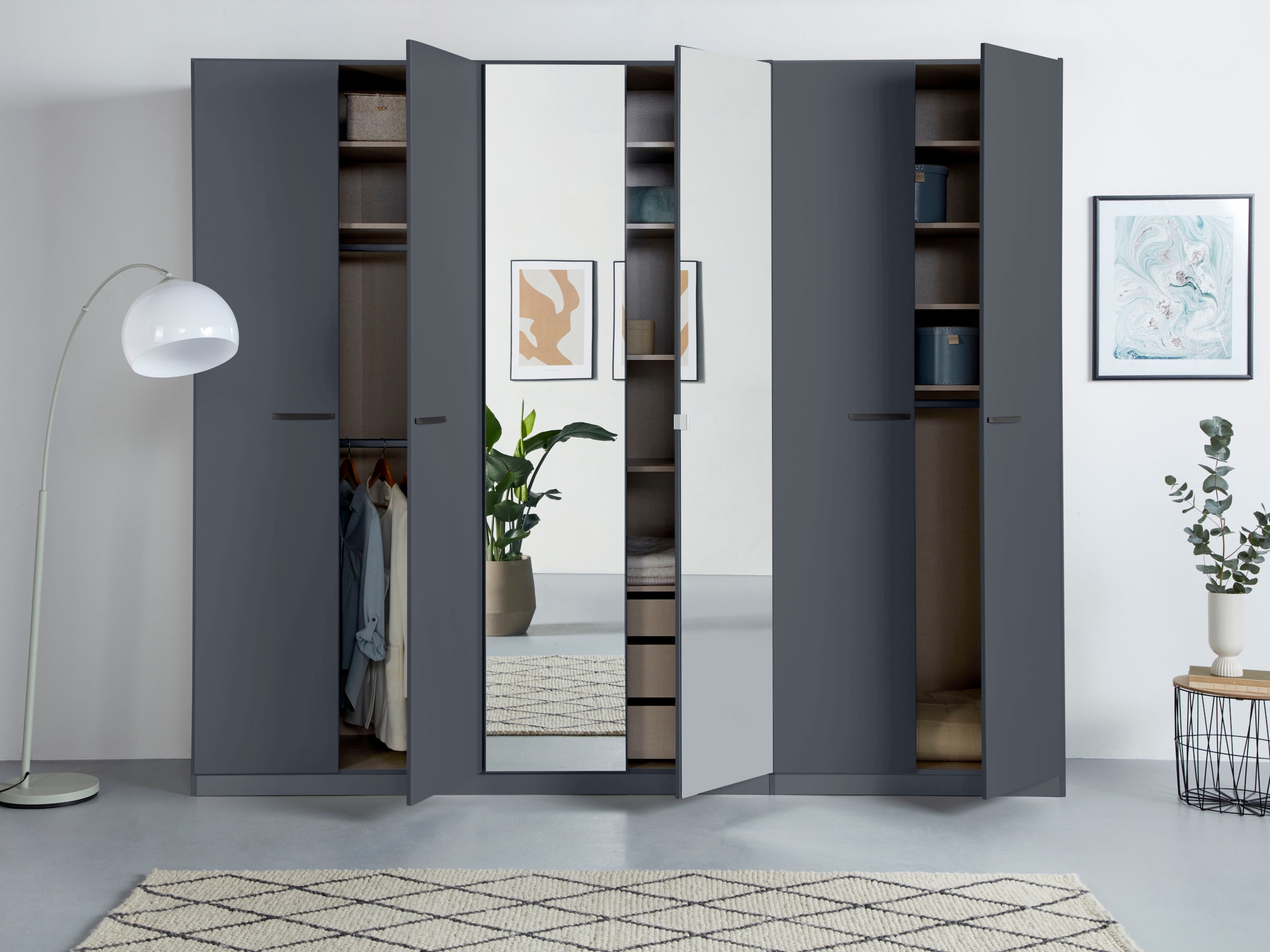 rauch Drehtürenschrank »Kleiderschrank Schrank Garderobe TOPSELLER OTELI inkl. Inneneinteilung«, (erhältlich in Breiten 91-360 cm, ab Breite 136cm inkl. Innenschubladen), mit zusätzlichen Einlegeböden, optional mit Spiegel MADE IN GERMANY