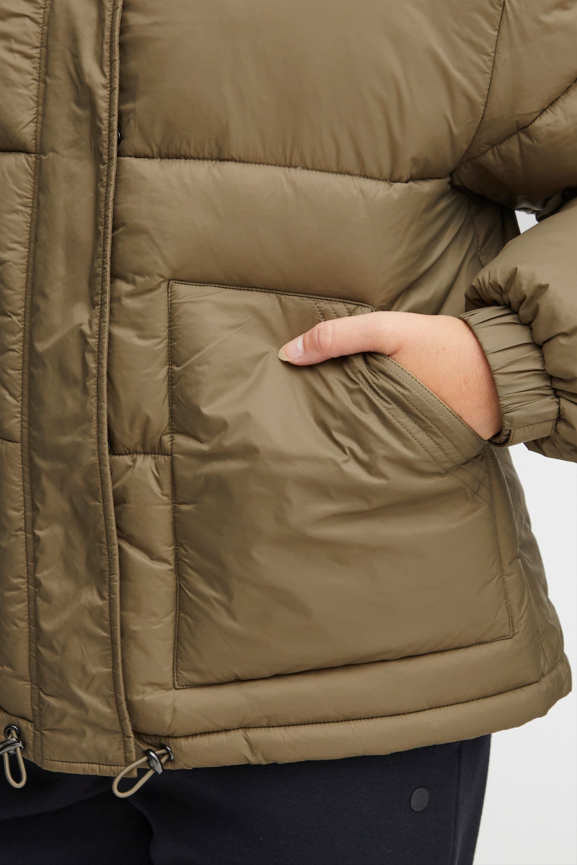 OXMO Winterjacke »Winterjacke OXJoyce«, mit Kapuze
