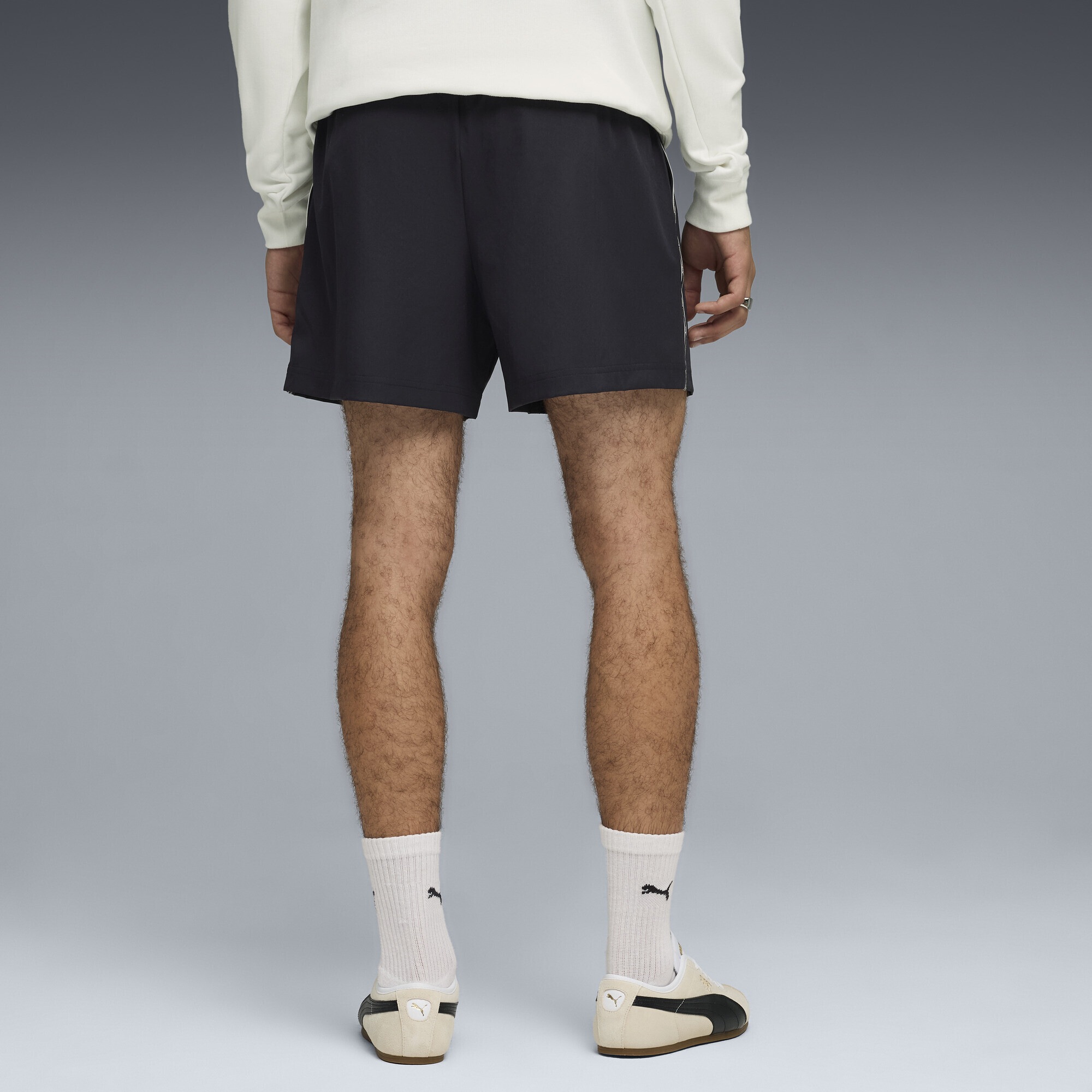 PUMA Shorts »Essentials Tape 5" Gewebte Shorts Herren«