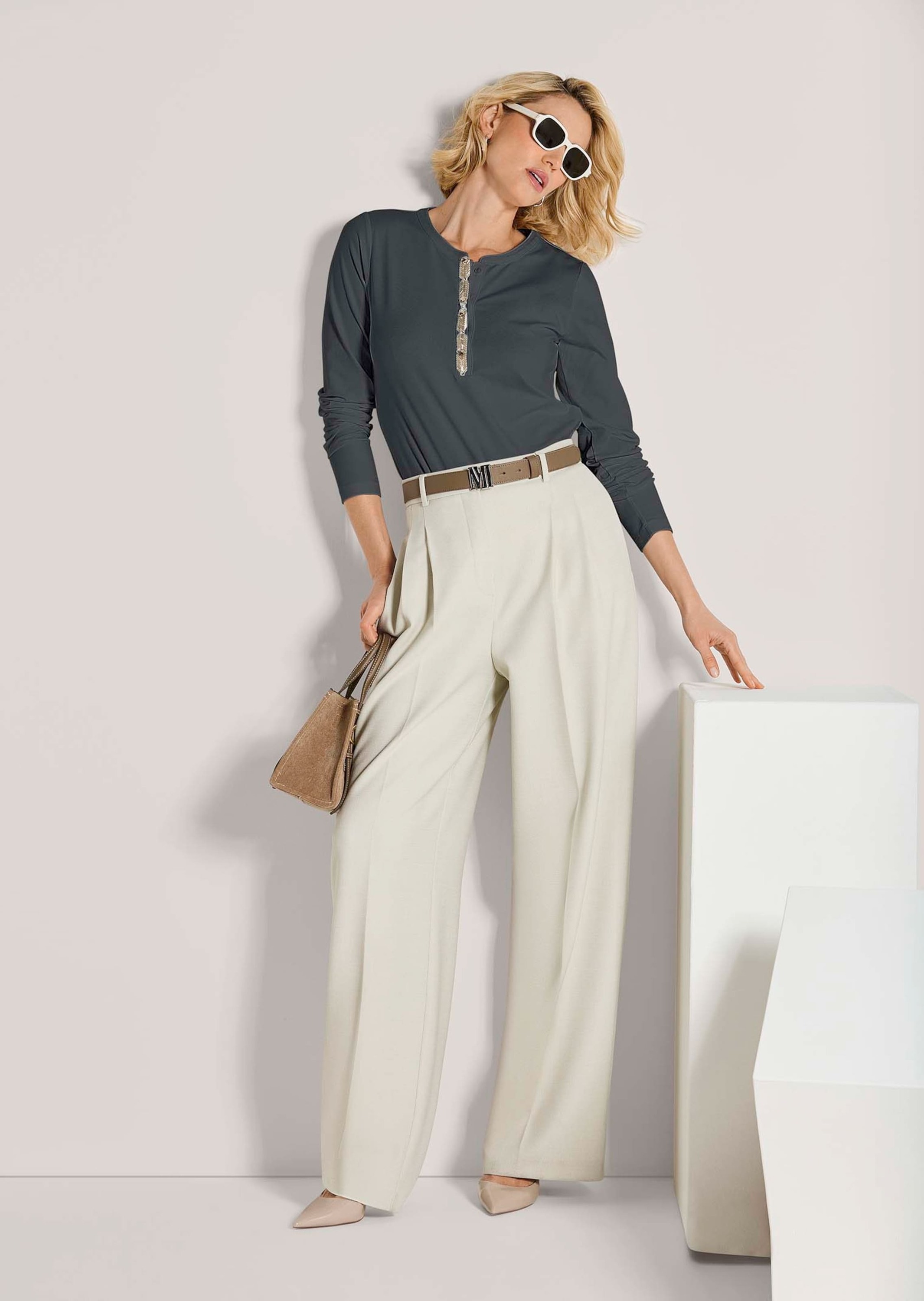 MADELEINE Langarmshirt »Blusenshirt Elegantes Shirt mit Schmucksteinen«