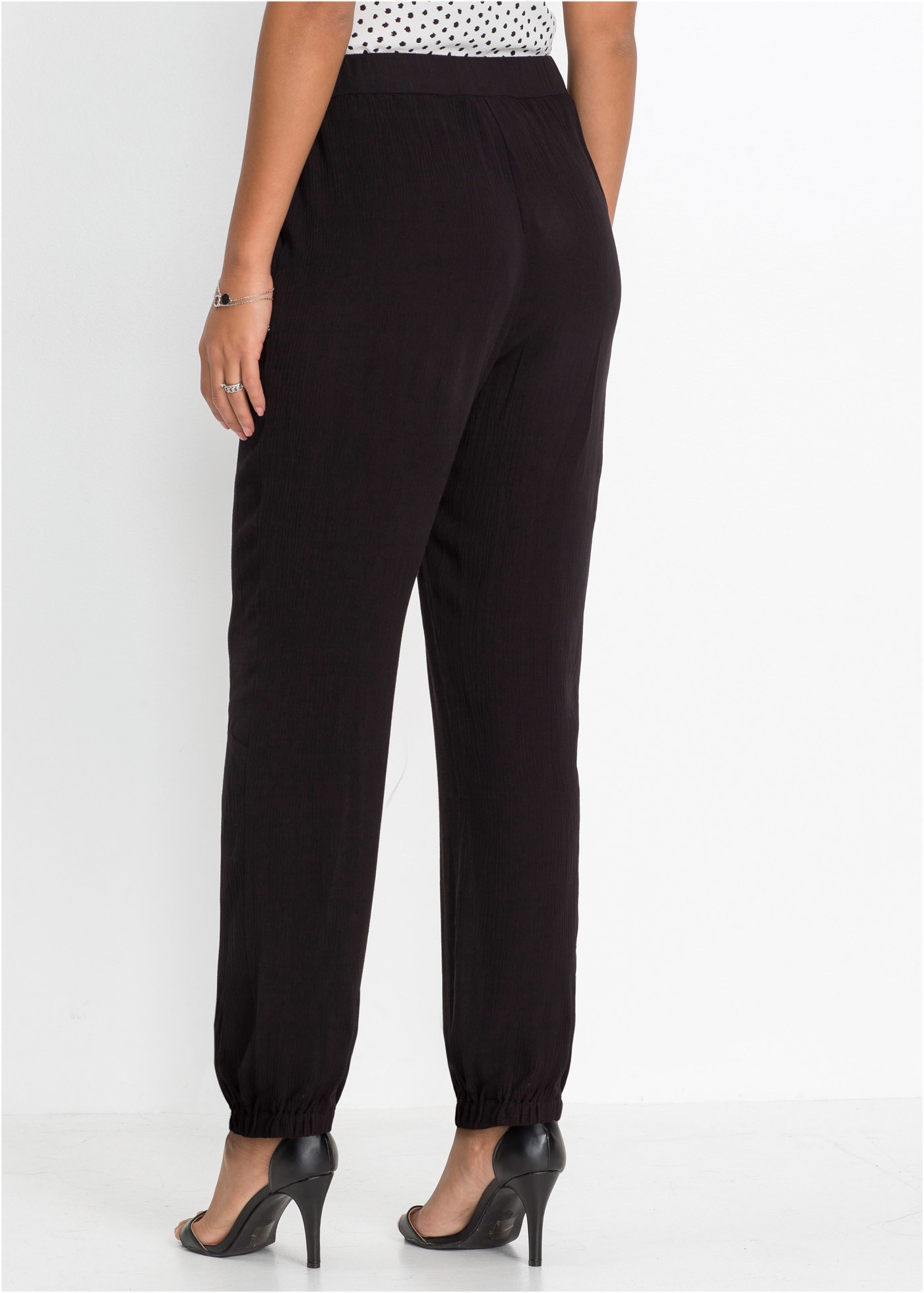 bonprix Stoffhose  weite Hose, aus Viskose, mit Bindeband, Loose Fit, eleganter Stil