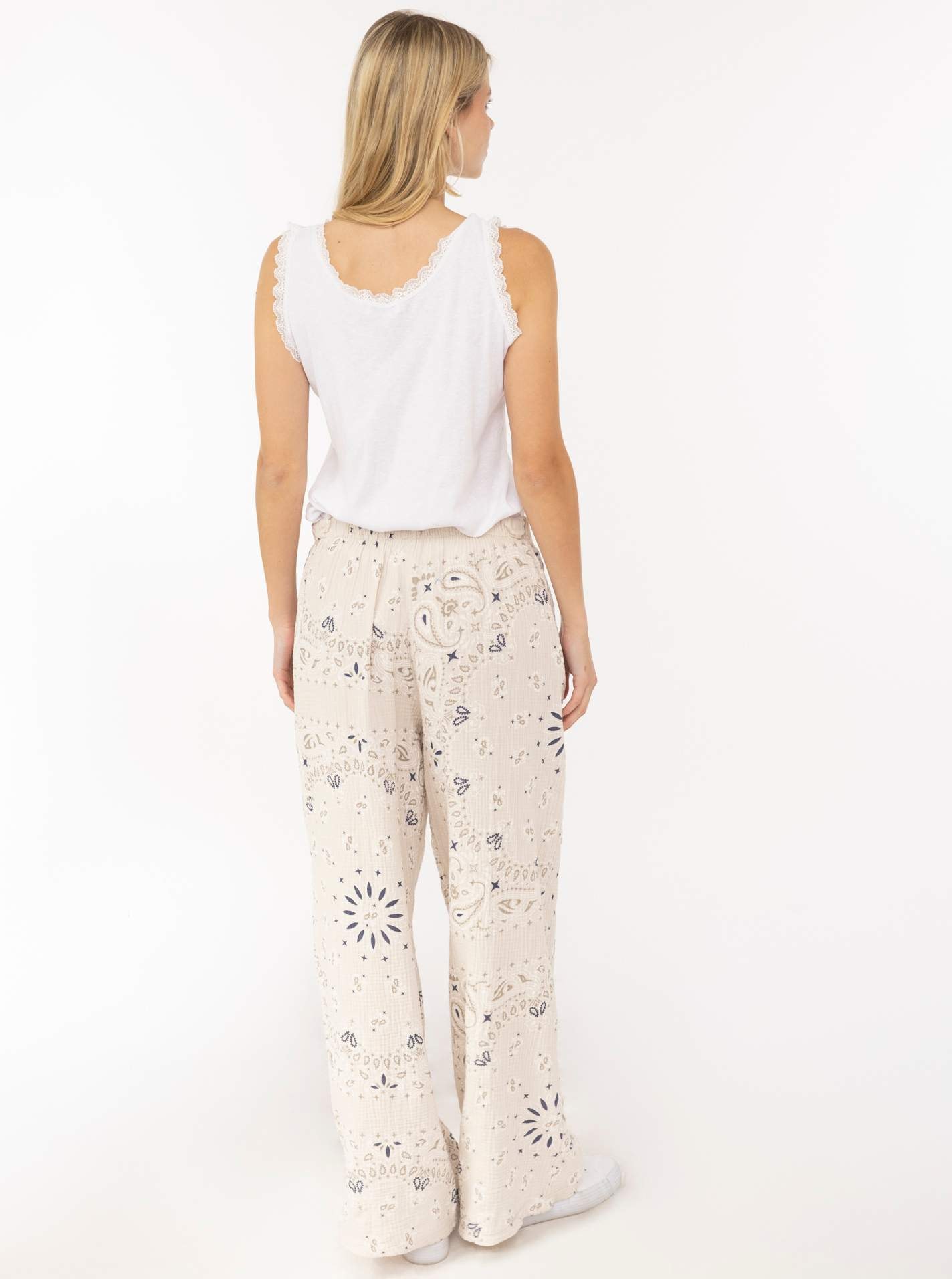 Zwillingsherz Stoffhose »"Paisley Dreams"«  Paisley Muster, elastischer Bund mit Kordel, Musselin