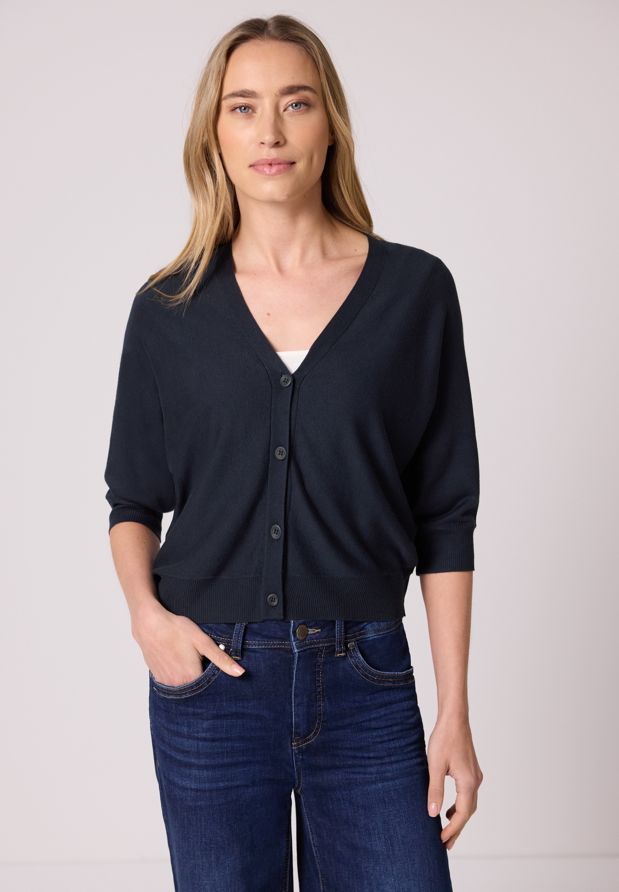 STREET ONE Strickjacke mit V-Ausschnitt