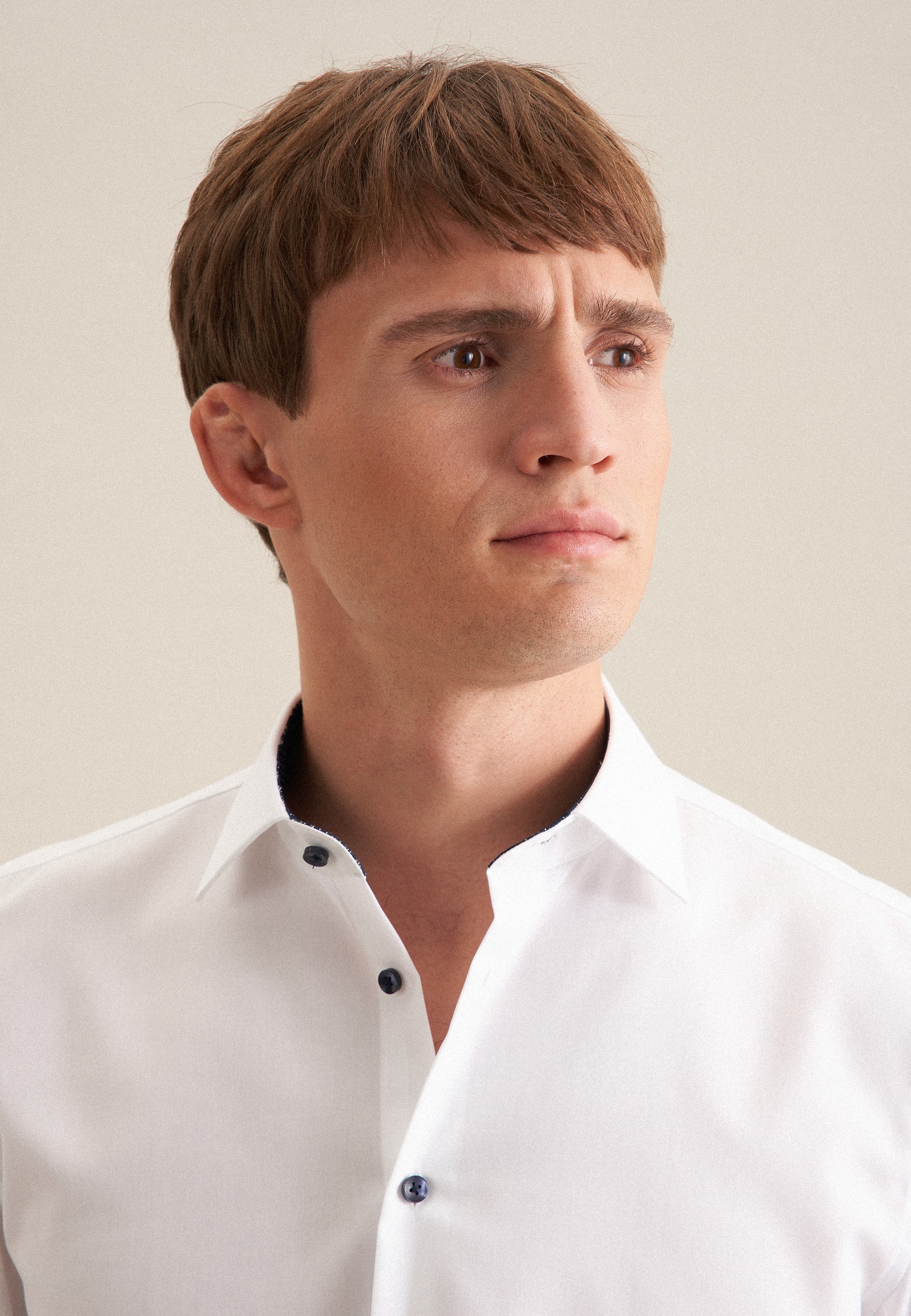 Thumbnail - seidensticker Businesshemd "Schwarze Rose" Shaped 1/1 Kentkragen Uni