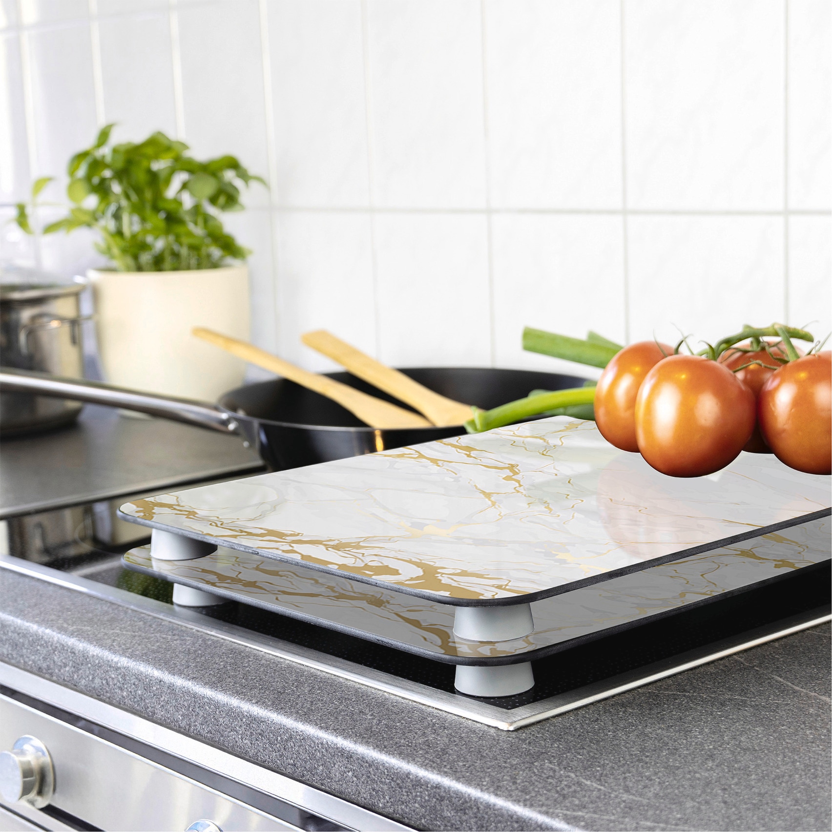 WENKO Herd-Abdeckplatte »Universal Modell Marmor Gold«, (Set, 2 tlg.), Herdabdeckung für alle Herdarten, kratzfest, mit rutschfesten Füßen