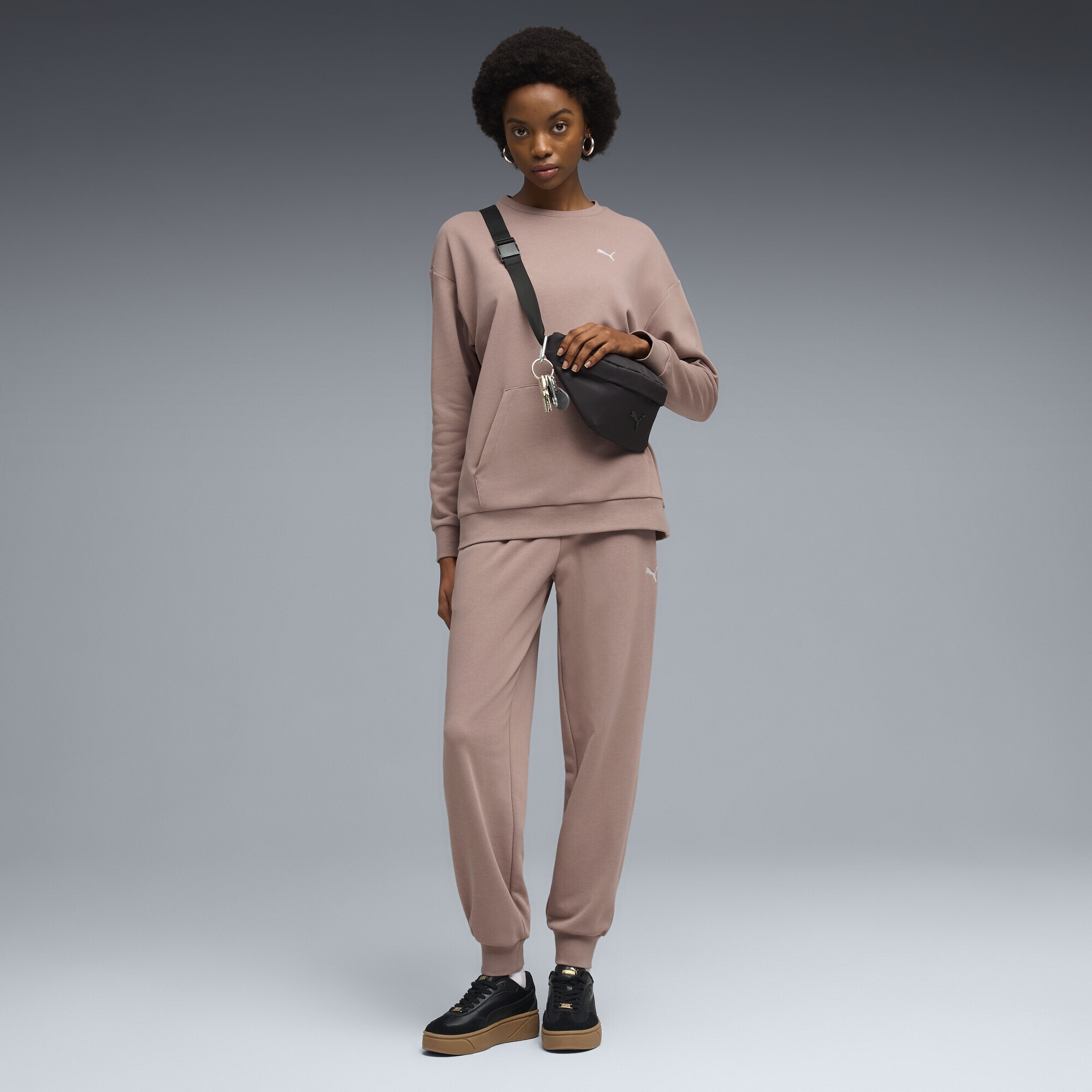 PUMA Jogginganzug »Relaxed Trainingsanzug Damen«
