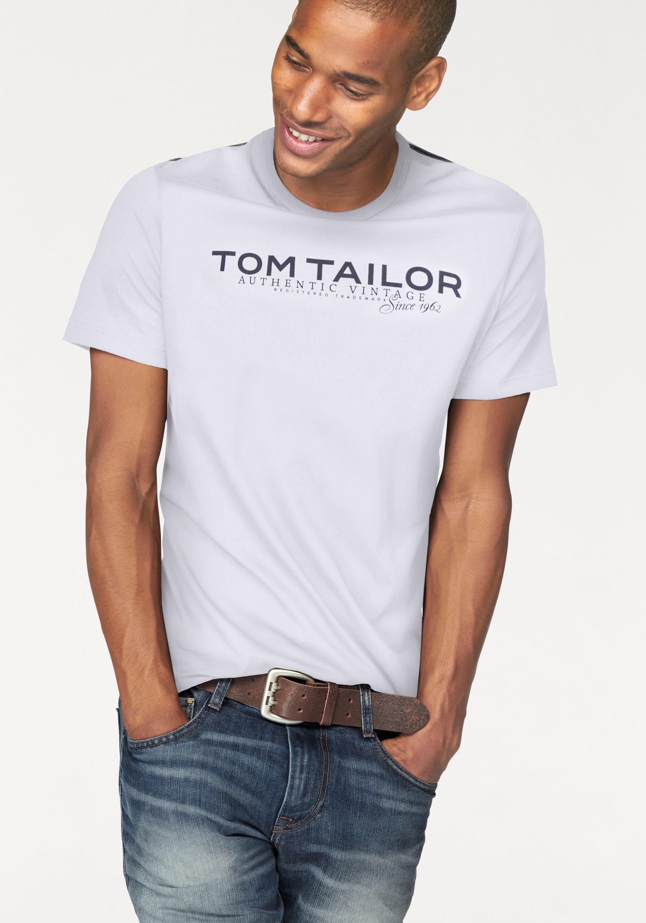 TOM TAILOR Rundhalsshirt mit Logoprint günstig online kaufen