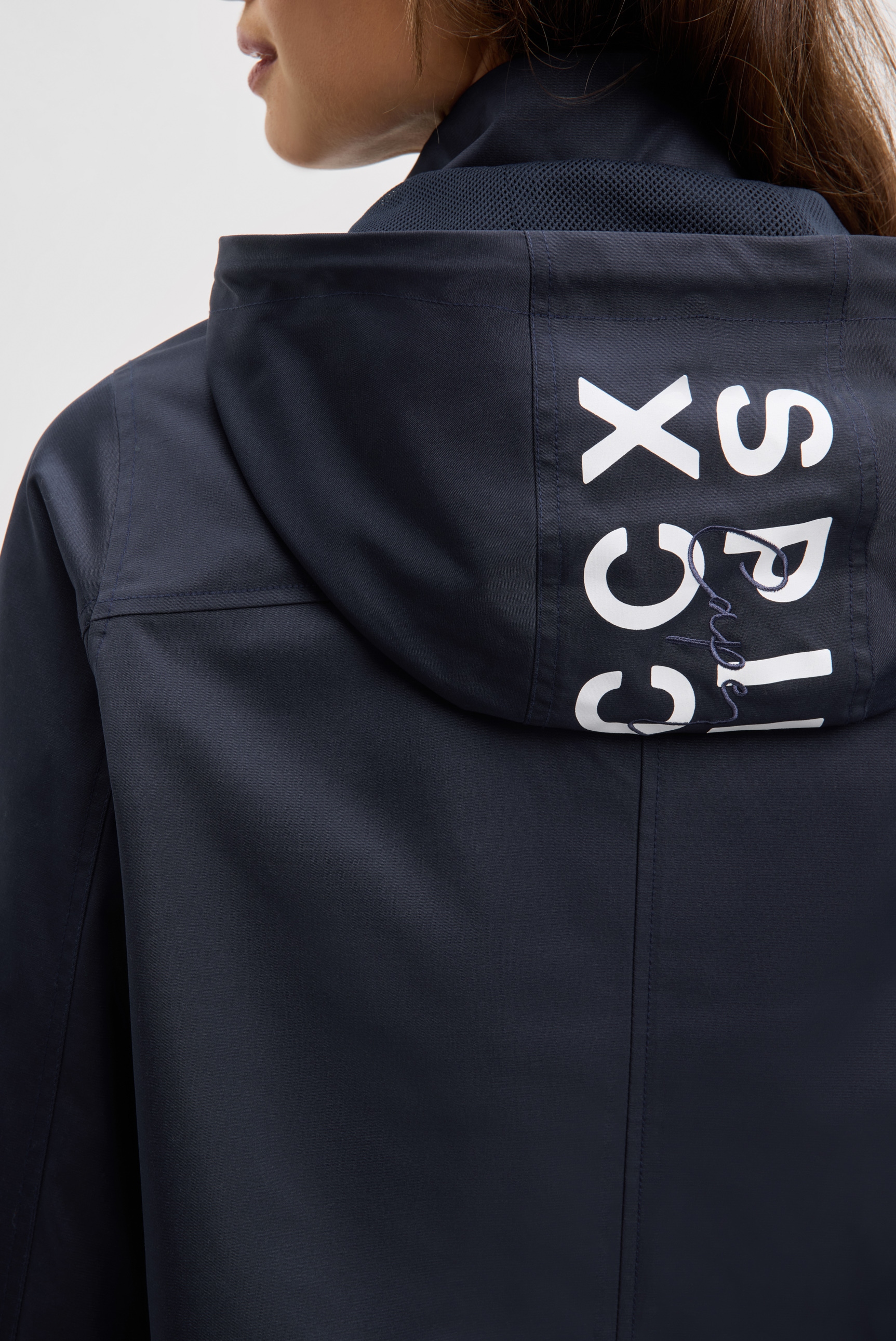 SOCCX Outdoorjacke mit Kapuze mit verstellbarem Gummizug im Saum